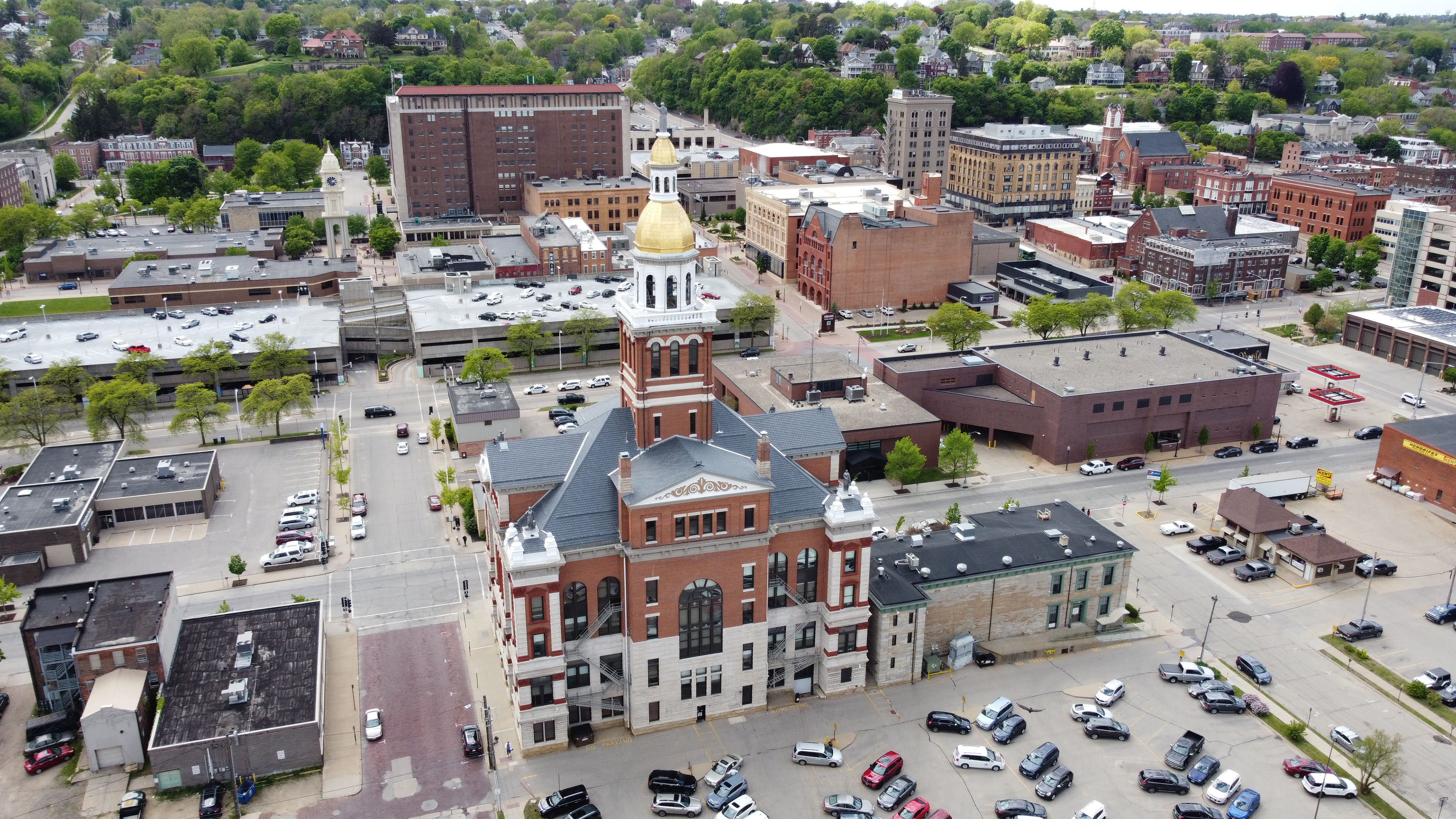 Dubuque County Courthouse. © 2021 Hawkinson Aerial Photography, LLC
