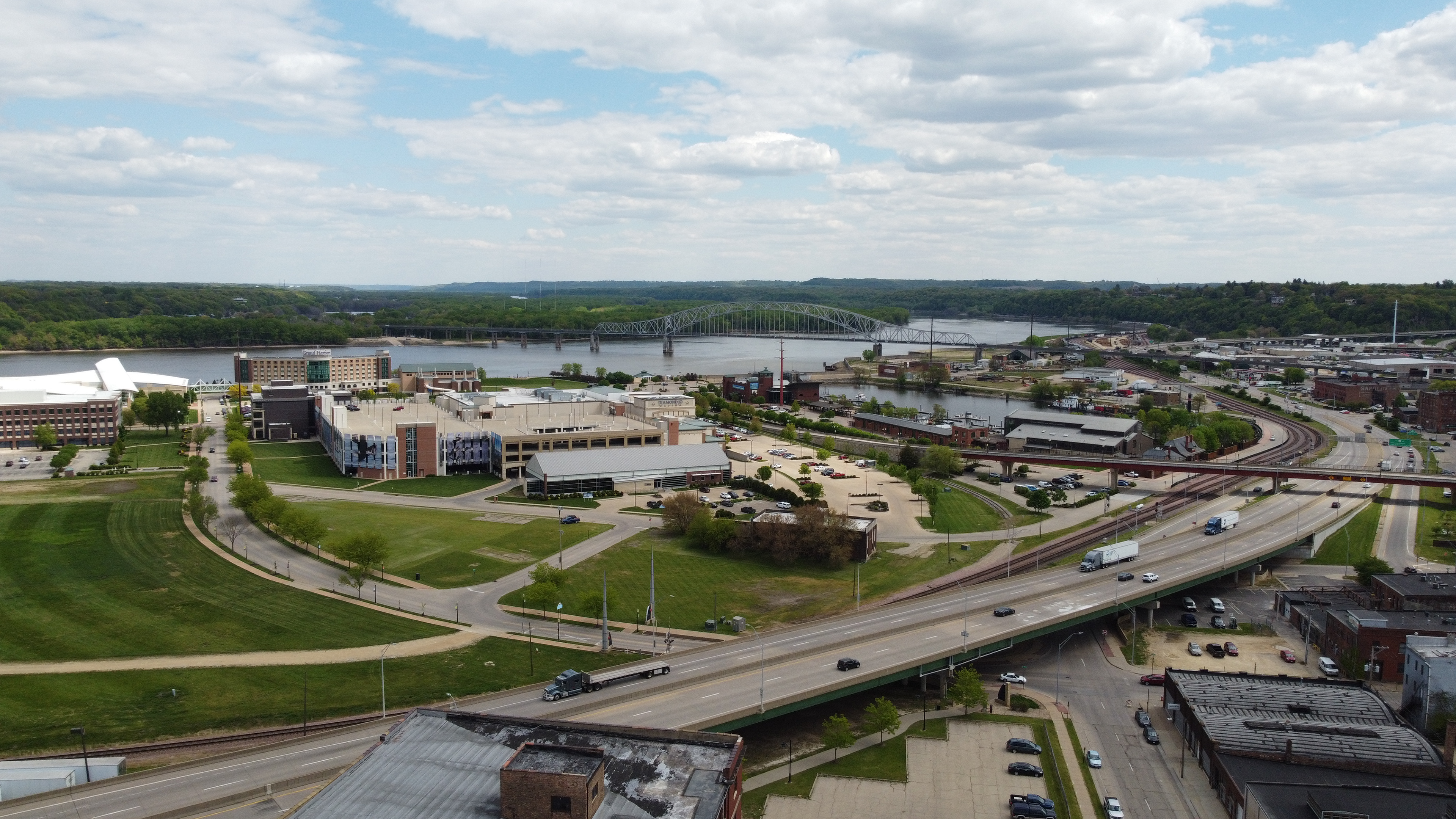 Downtown Dubuque. © 2021 Hawkinson Aerial Photography, LLC