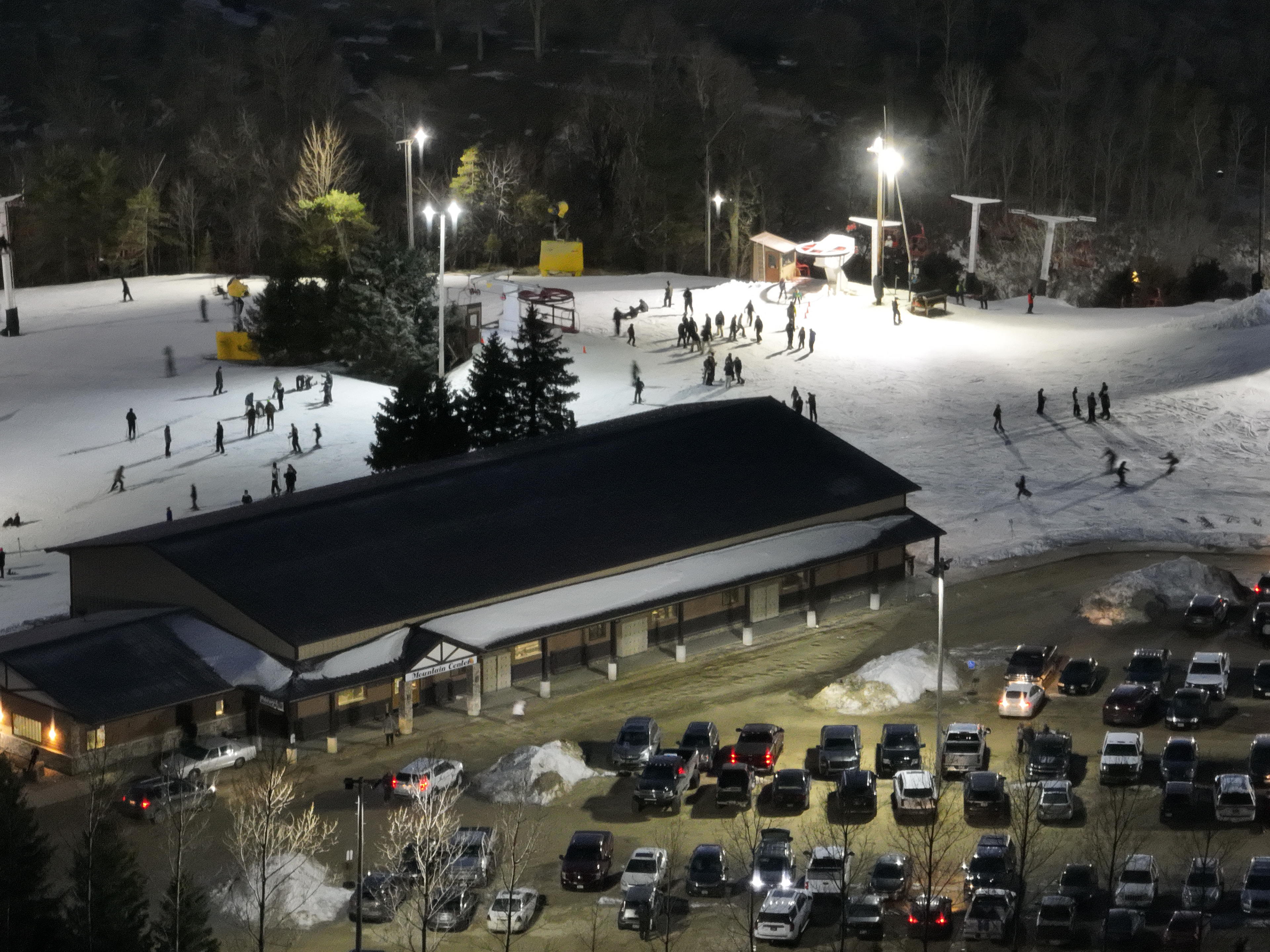 Sundown Mountain - Dubuque, Iowa. © 2022 Hawkinson Aerial Photography, LLC