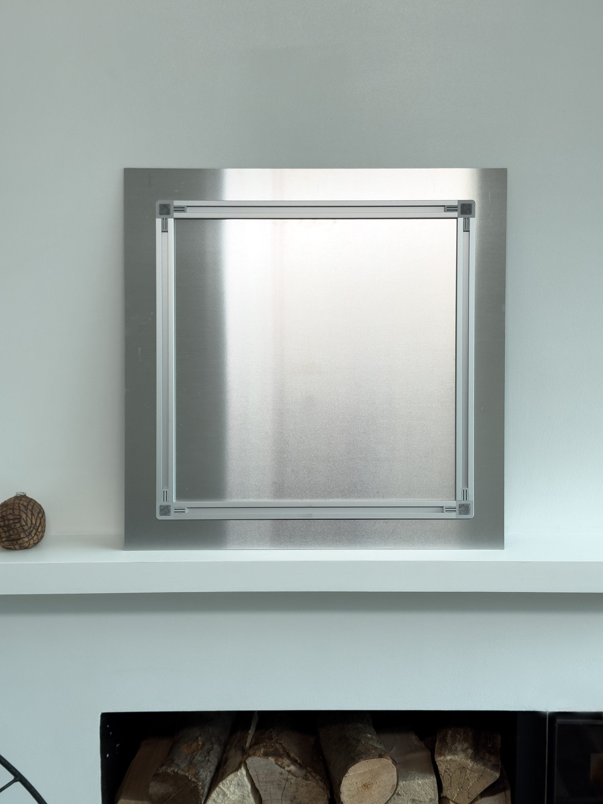 Hanging system on reverse