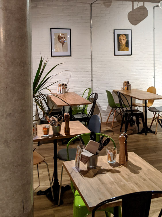Broccoli Café, N7