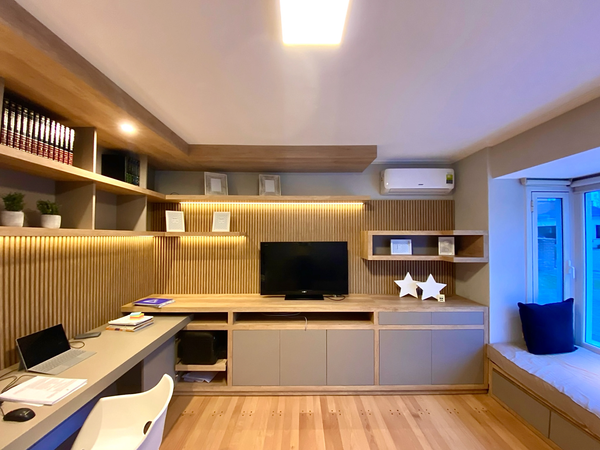 Diseño de mobiliario a medida, Reforma Despacho