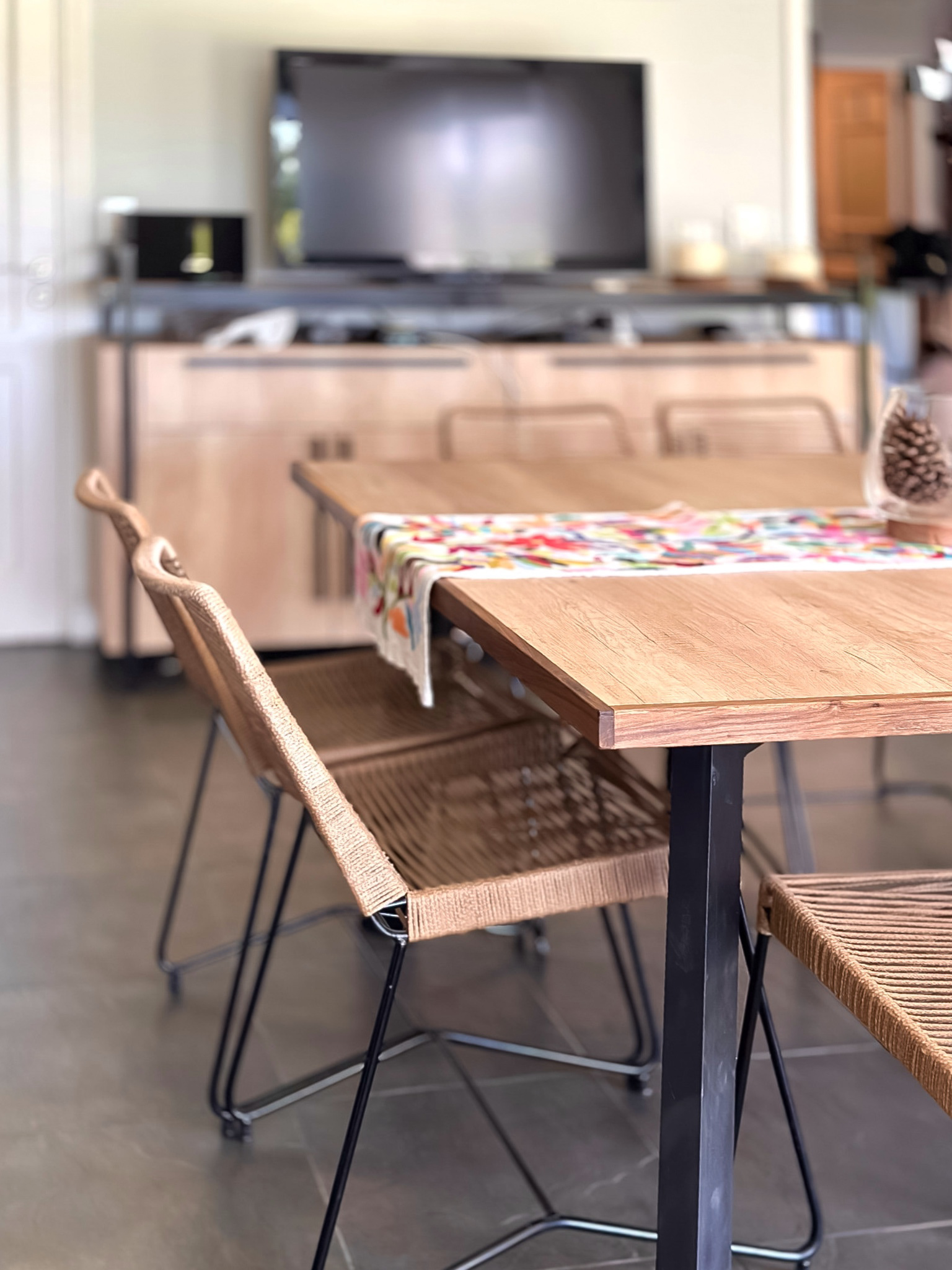 Diseño mobiliario a medida, mesas a medida, hierro y madera