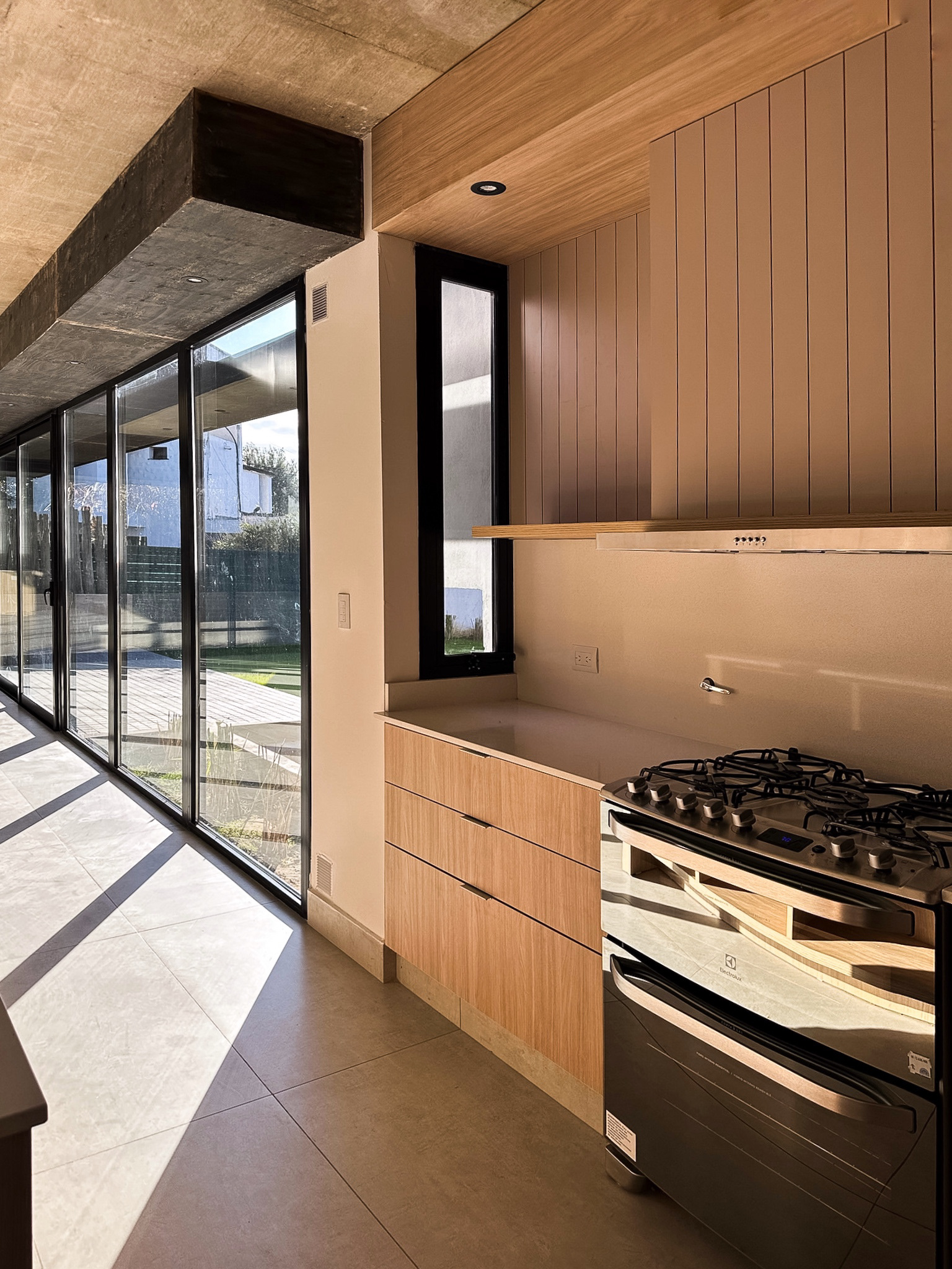 Cocina abierta al exterior - Casa 1 - Proyecto de obra nueva