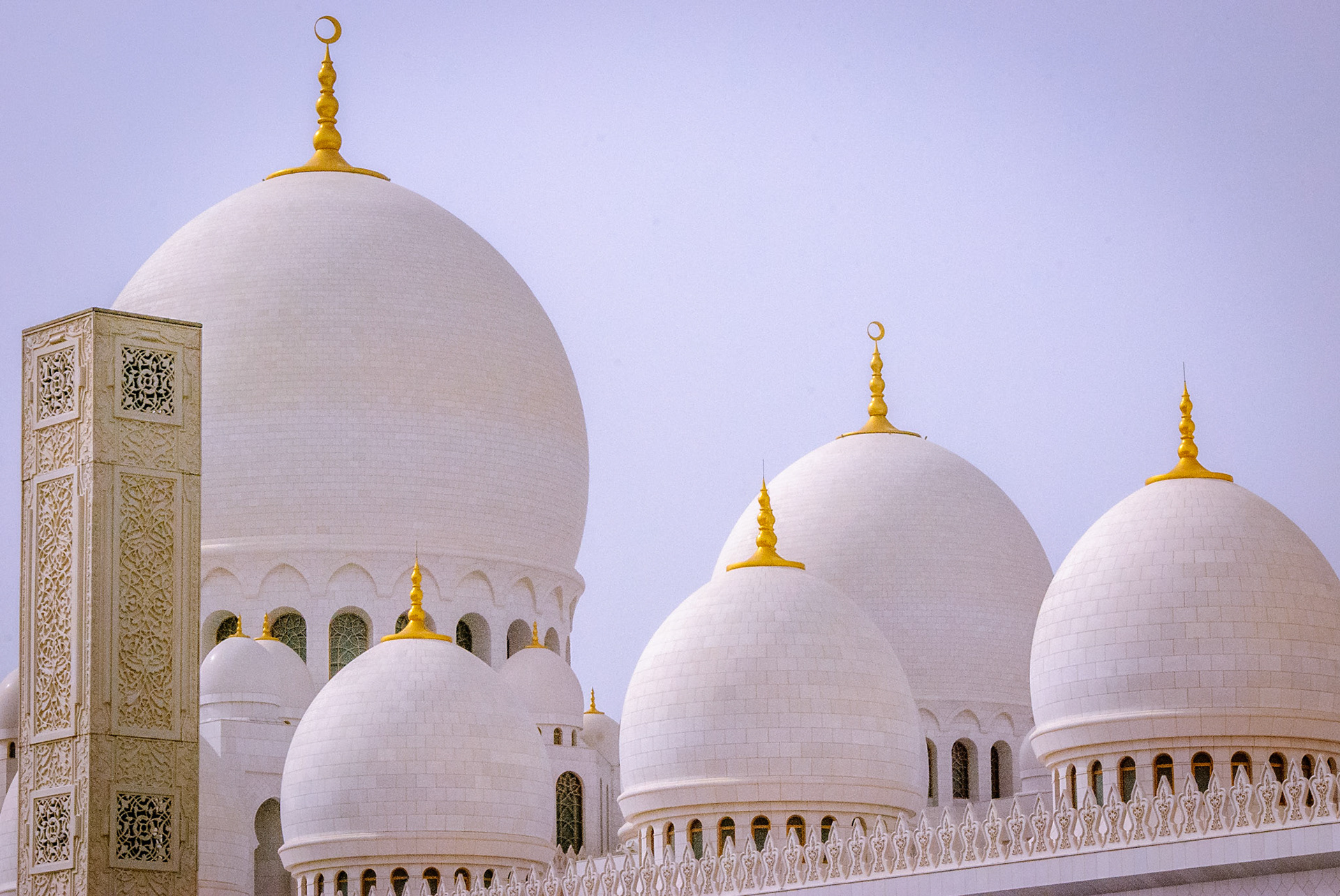 Sheikh Zayed Grand Mosque in Abu Dhabi, UAE