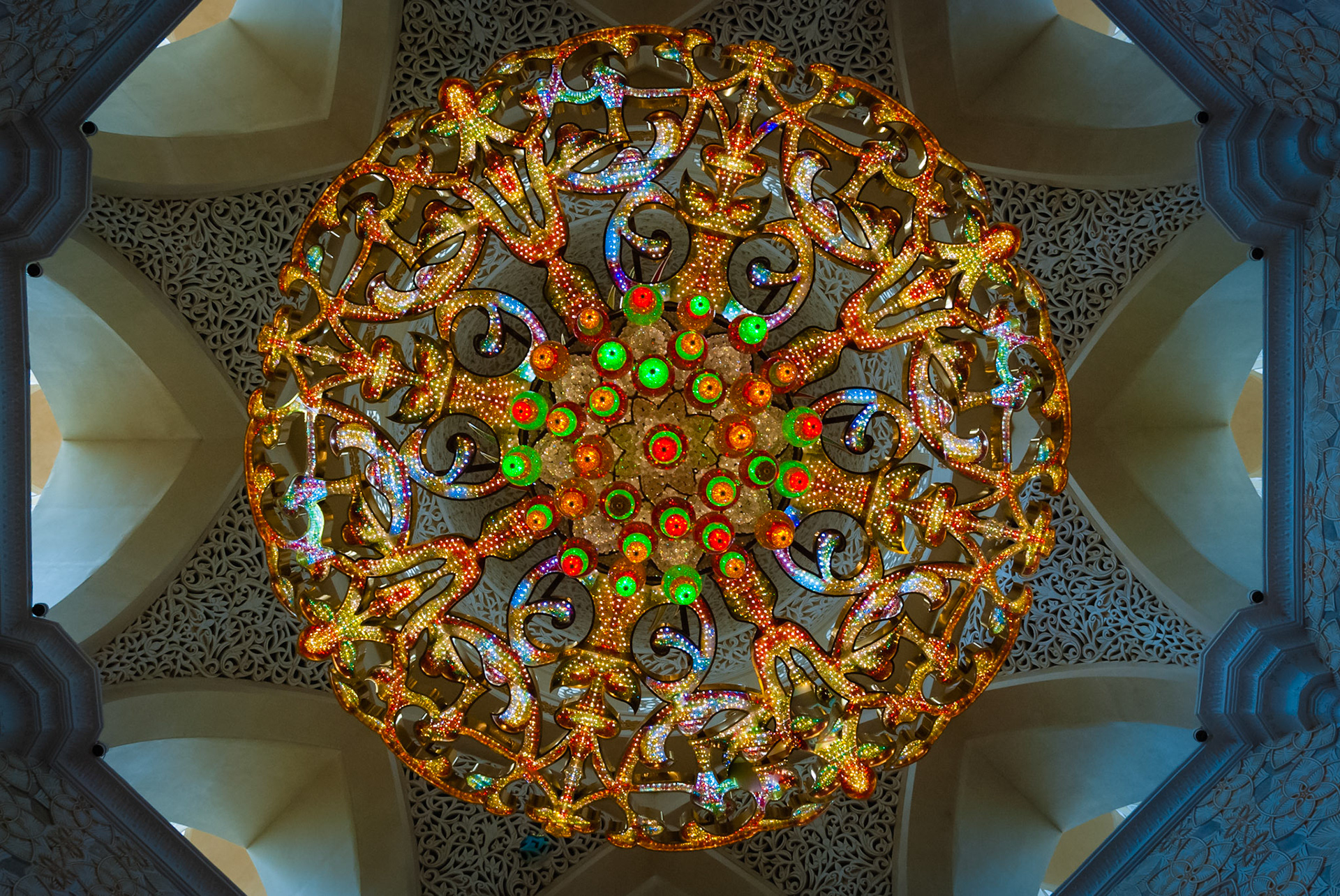Chandelier in Sheikh Zayed Grand Mosque, Abu Dhabi, UAE