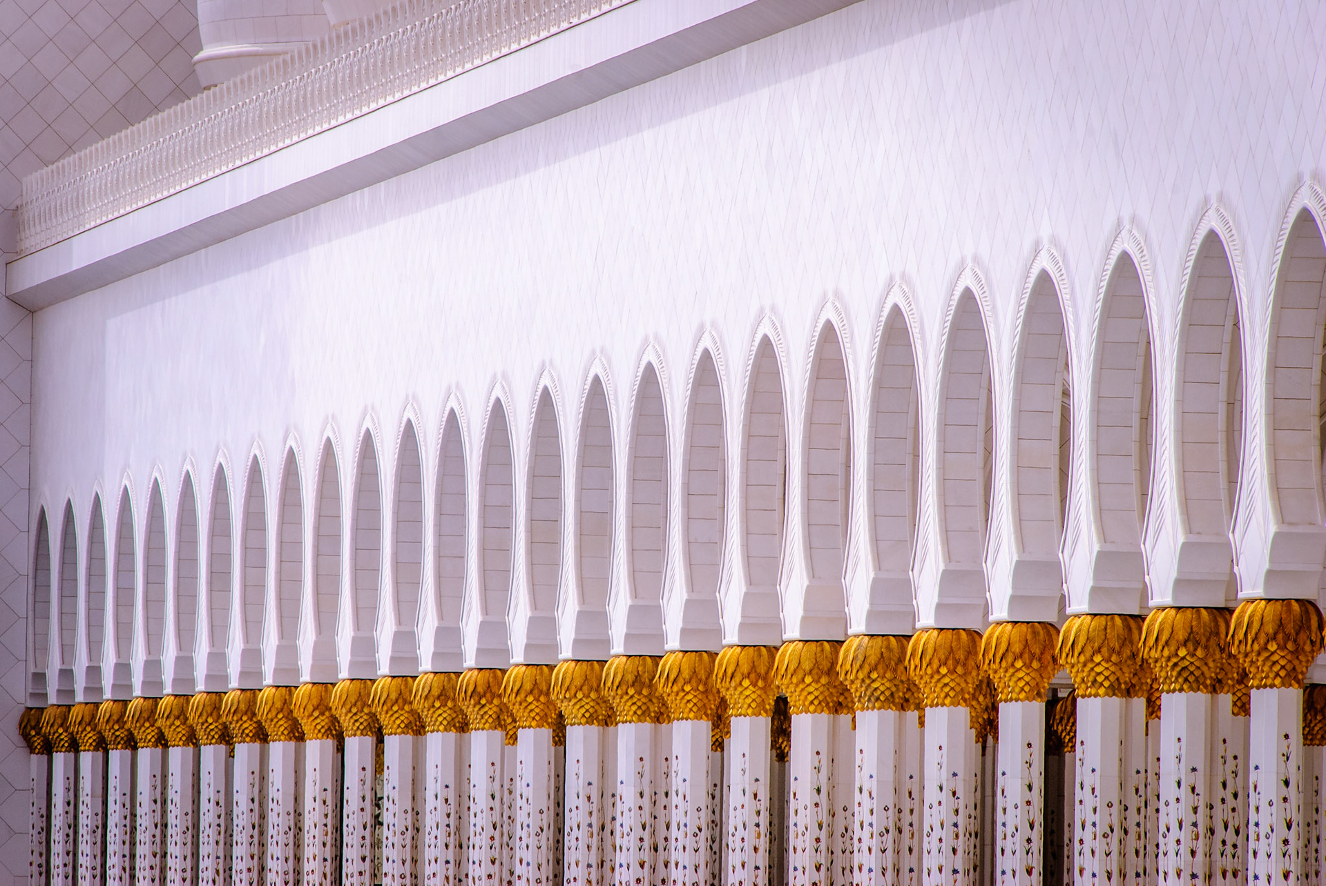 Sheikh Zayed Grand Mosque in Abu Dhabi, UAE