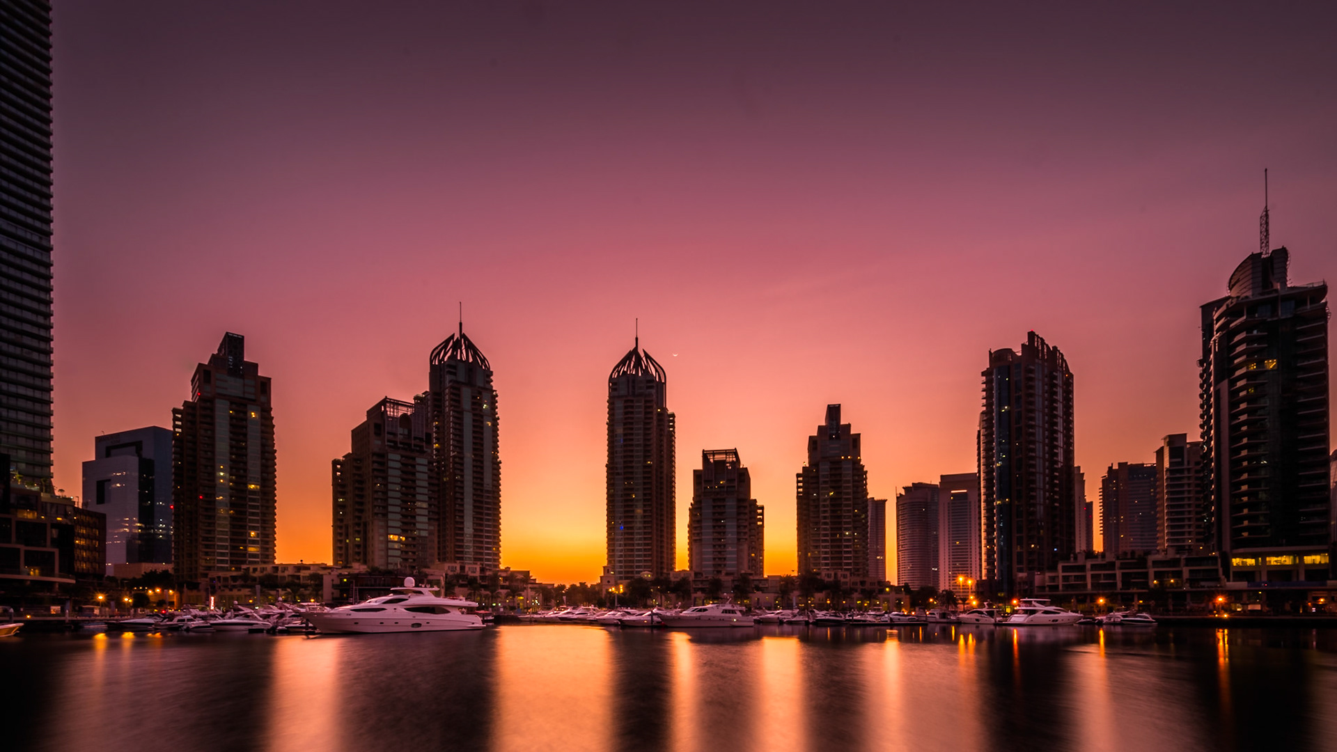 Sunrise on the Marina - Dubai