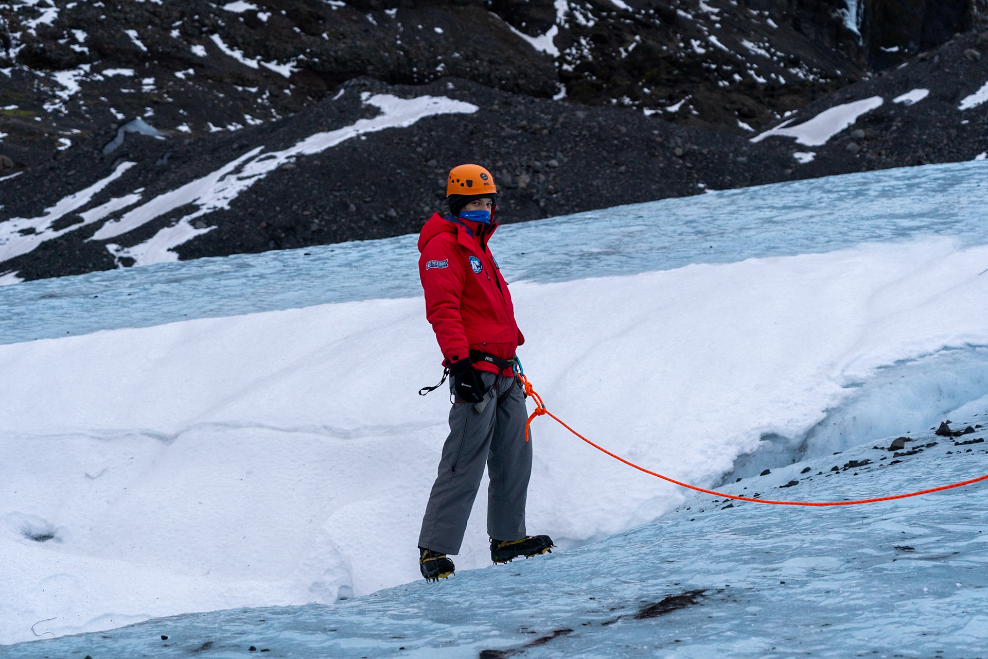 Looking into a crevice. 