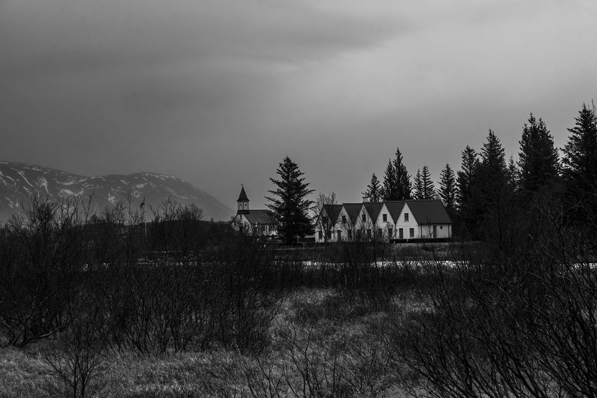 Þingvallakirkja (Þingvellir church) and Summer Residence of the Icelandic Prime Minister