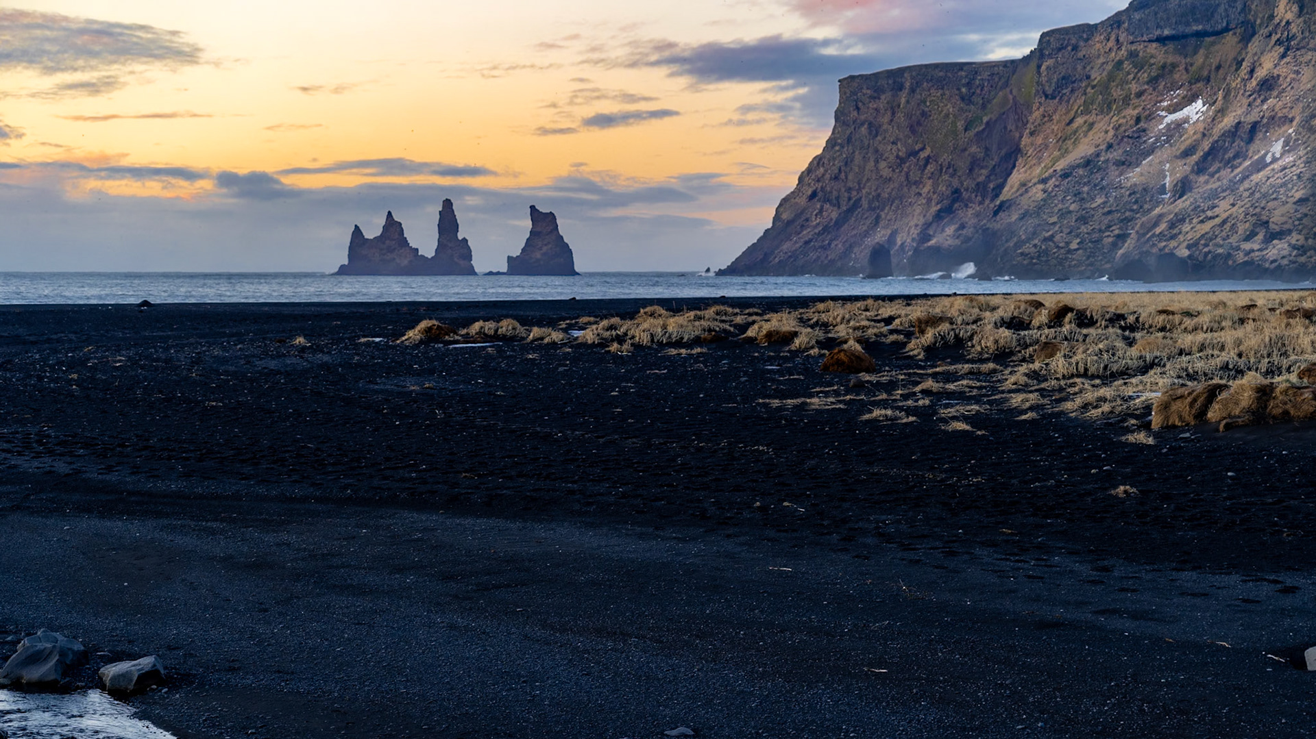 Reynisdrangar  Rocks, Vik
