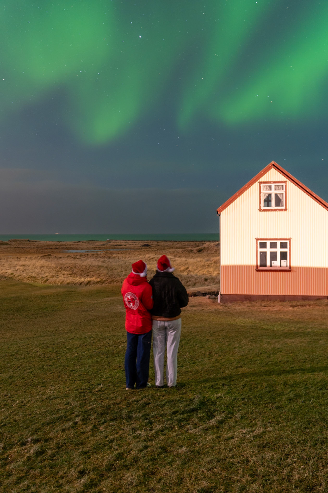 The Northen Lights (aurora borealis) from Kálfatjarn Church