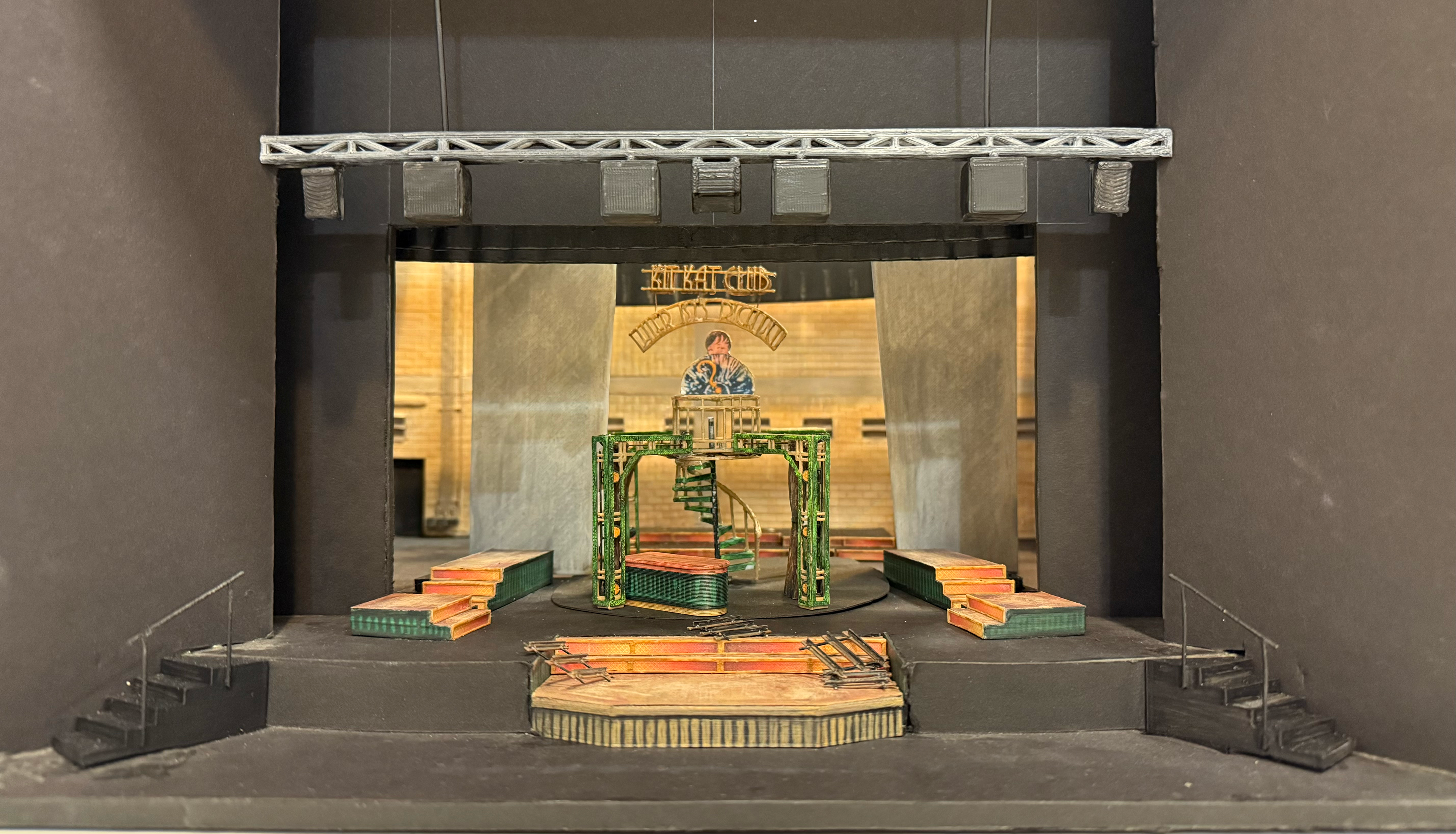 1/4" Scale Model