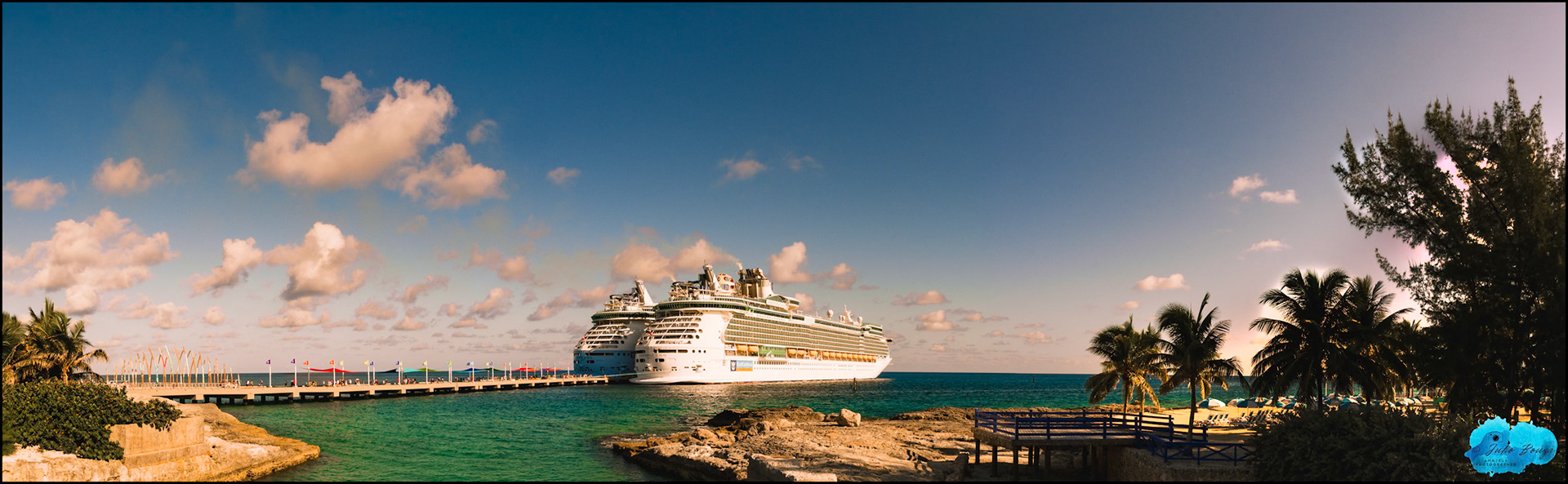 20220920 - Royal Caribbean Cruises At Cococay