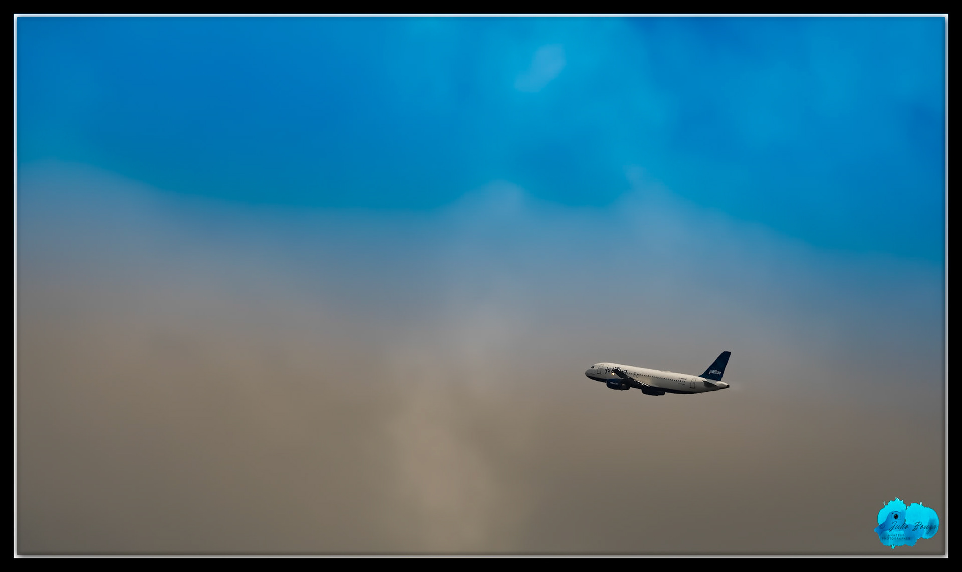 20210424 - Jetblue Airlines Taking Off