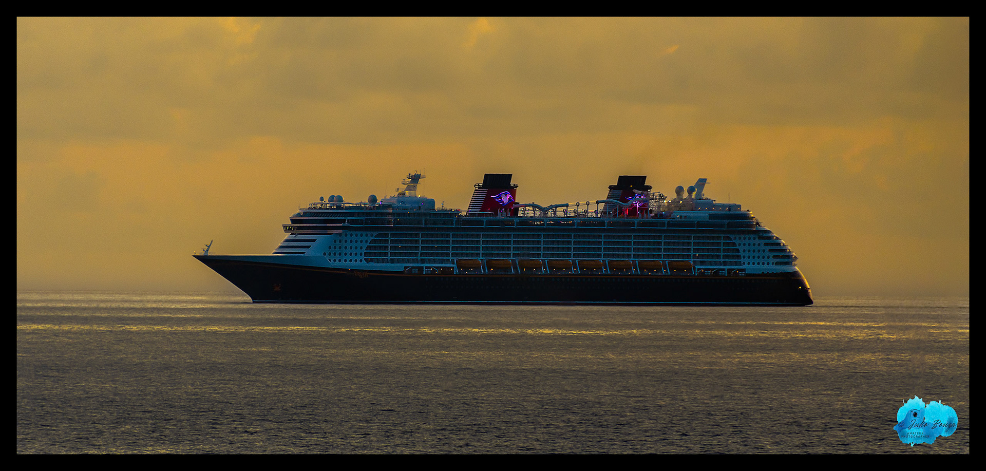 20220919 - Closeup of The Disney Cruise In The Ocean
