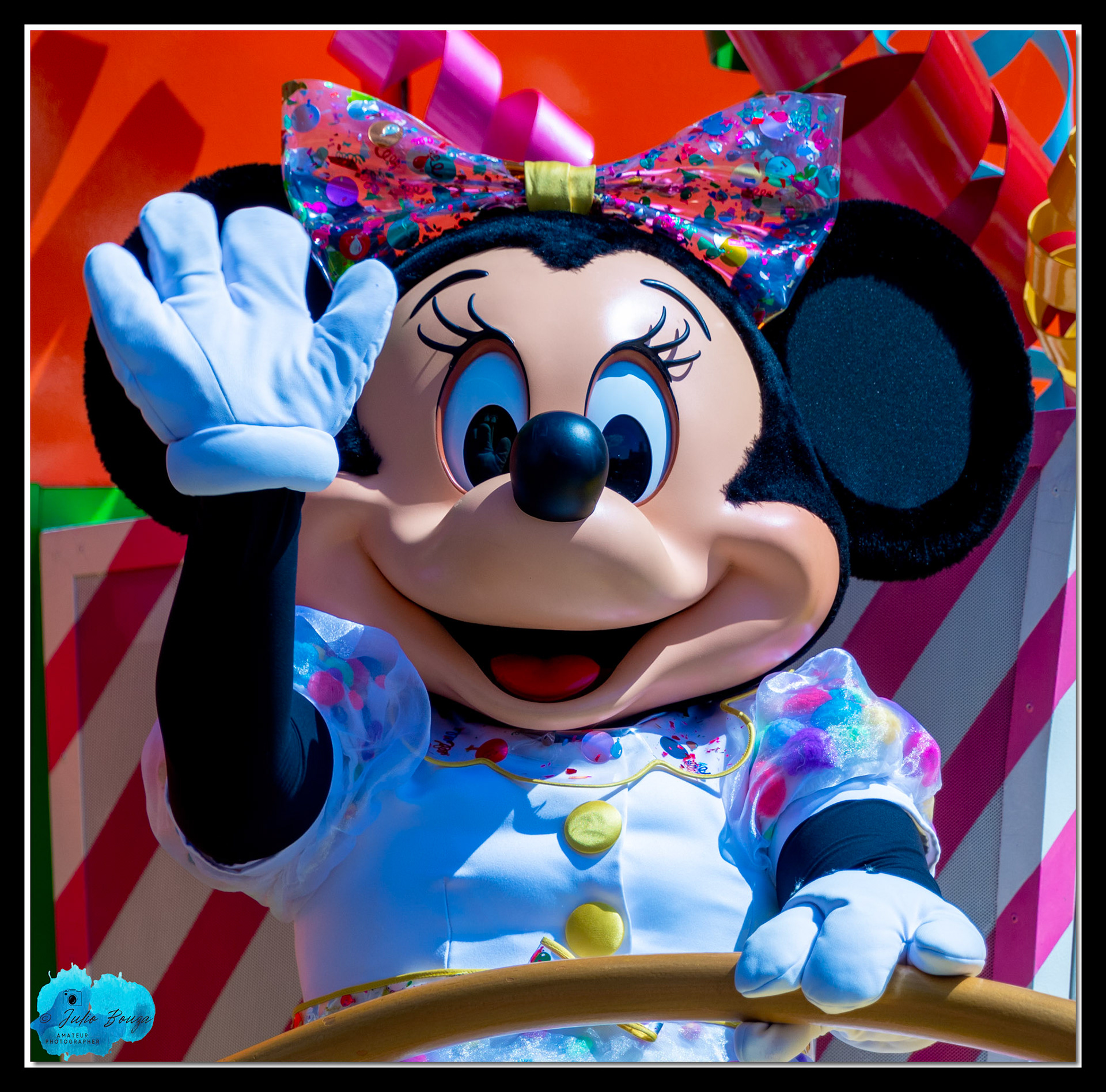 20210925 - Closeup Of Minnie Mouse At Magic Kingdom Theme Park