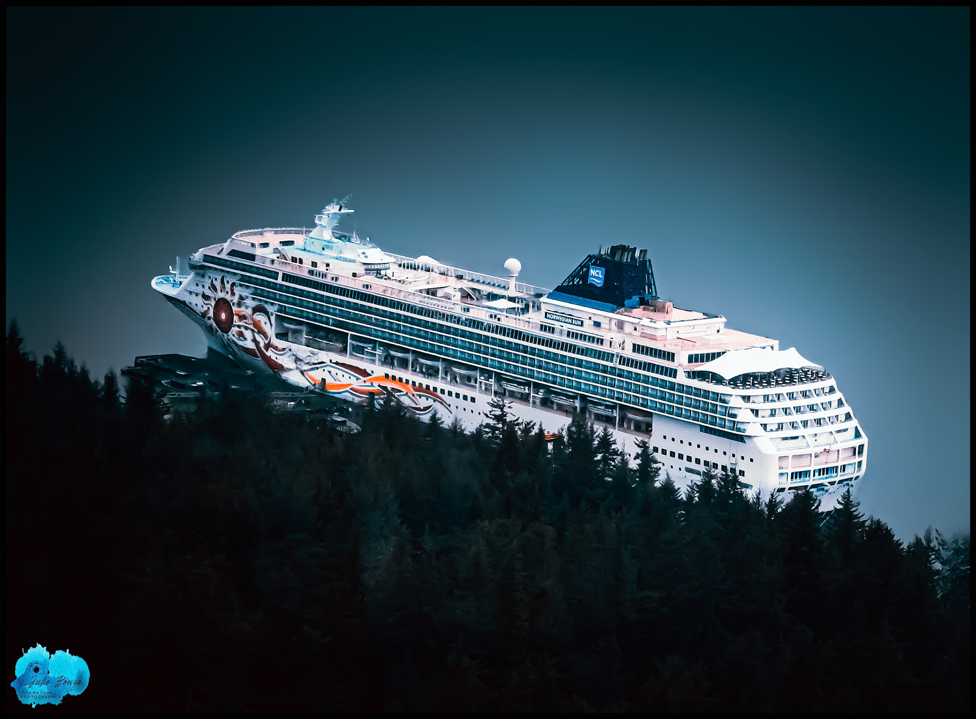 20240507 - Long Shot Of Norwegian Cruiseline Shipt at Ice Stray Point