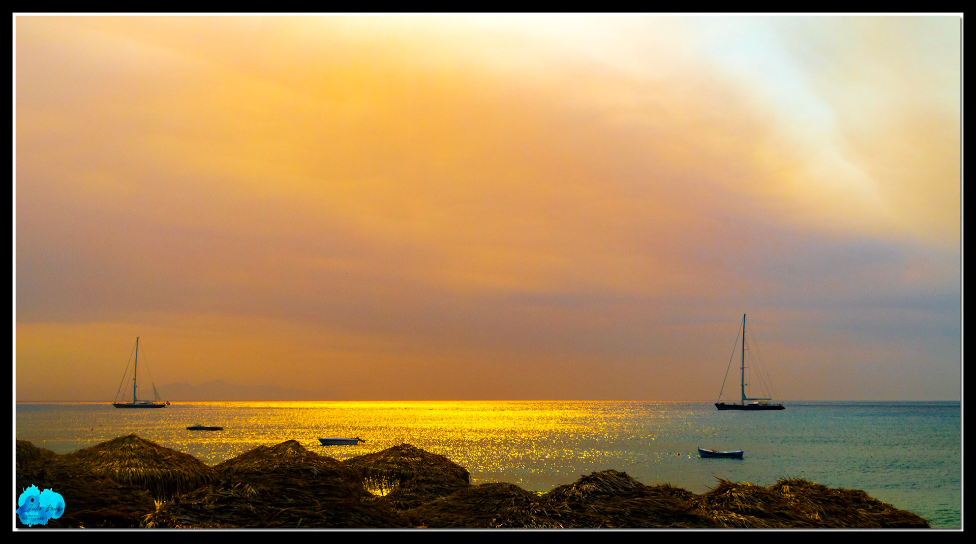 20210807 - Morning Sunrise At Perissa Beach