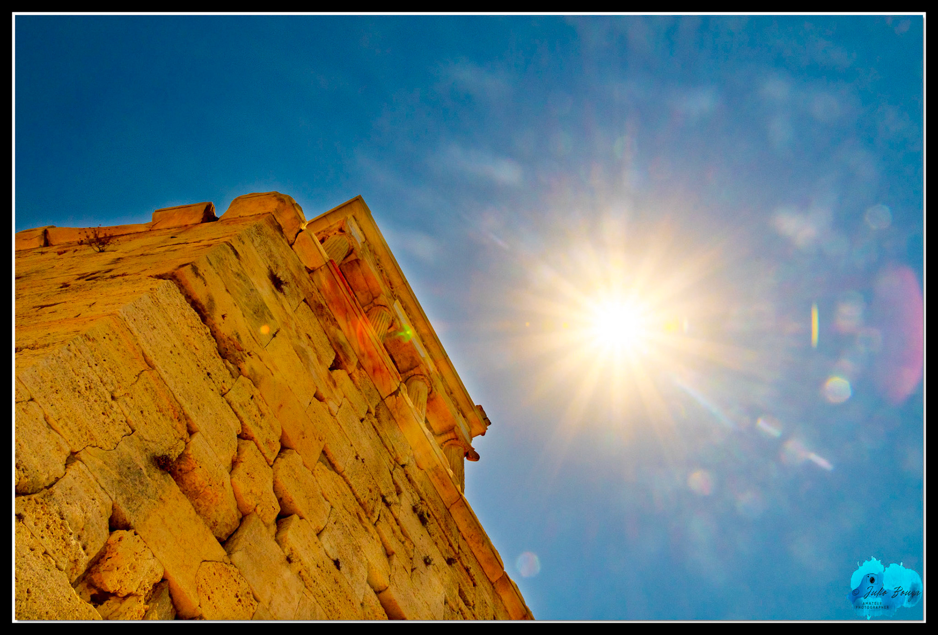 20210809 - Sun Rays At The Acropolis Acropolis