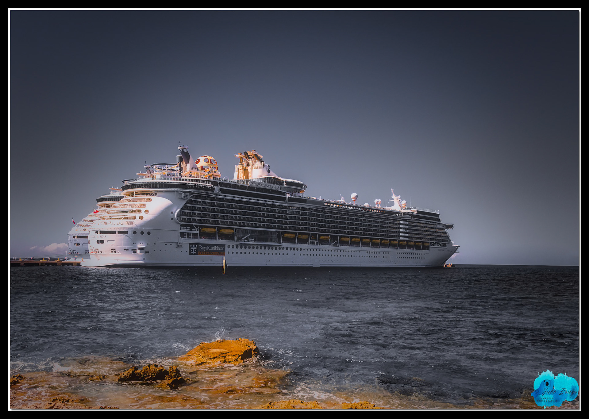 20220920 - Royal Caribbean Cruises At Cococay