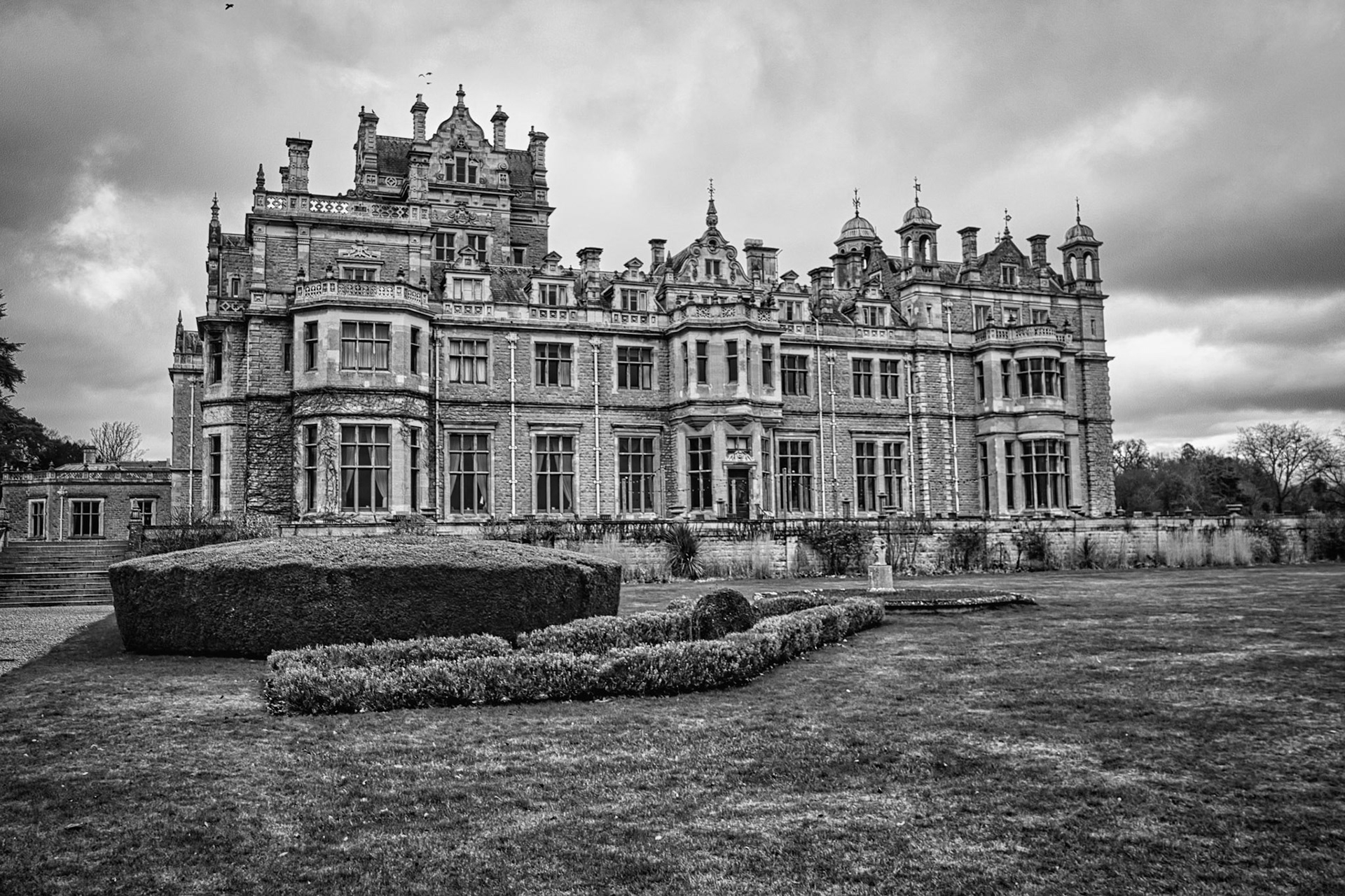 Warner's Thoresby Hall