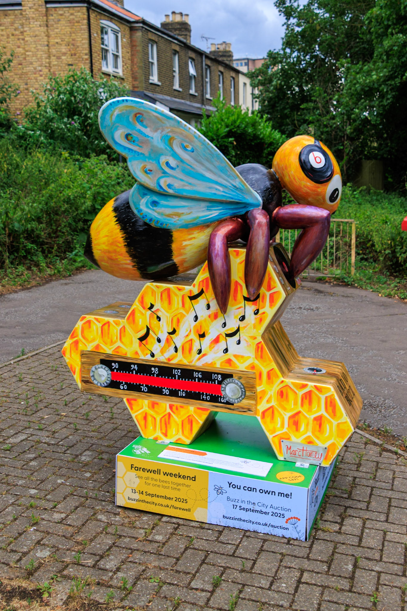 Buzz in the City - Marc honey