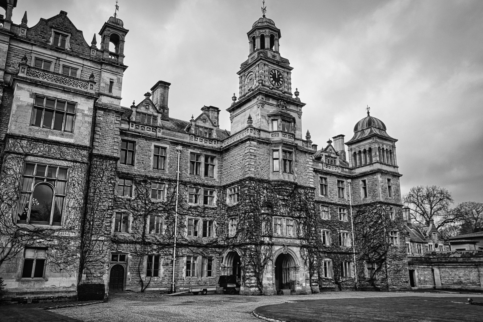 Warner's Thoresby Hall