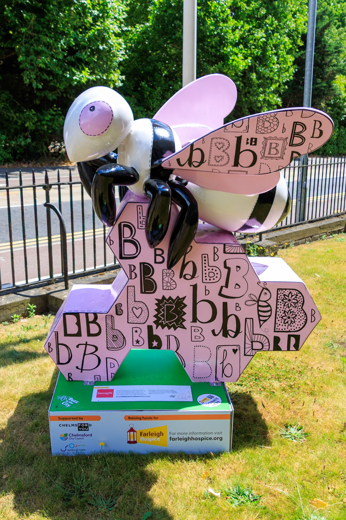 Buzz in the City - I love B's