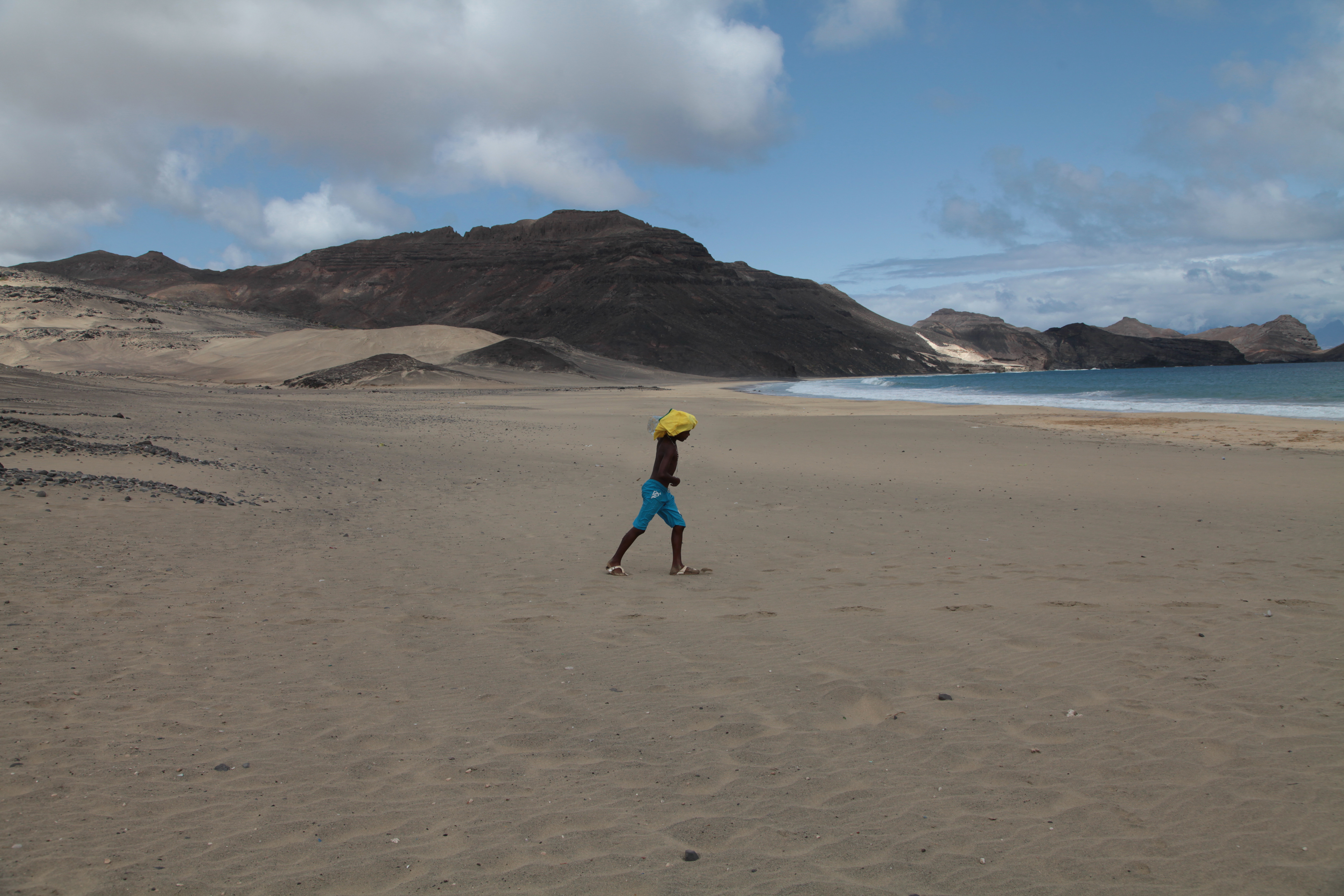 Ter de partir para poder voltar