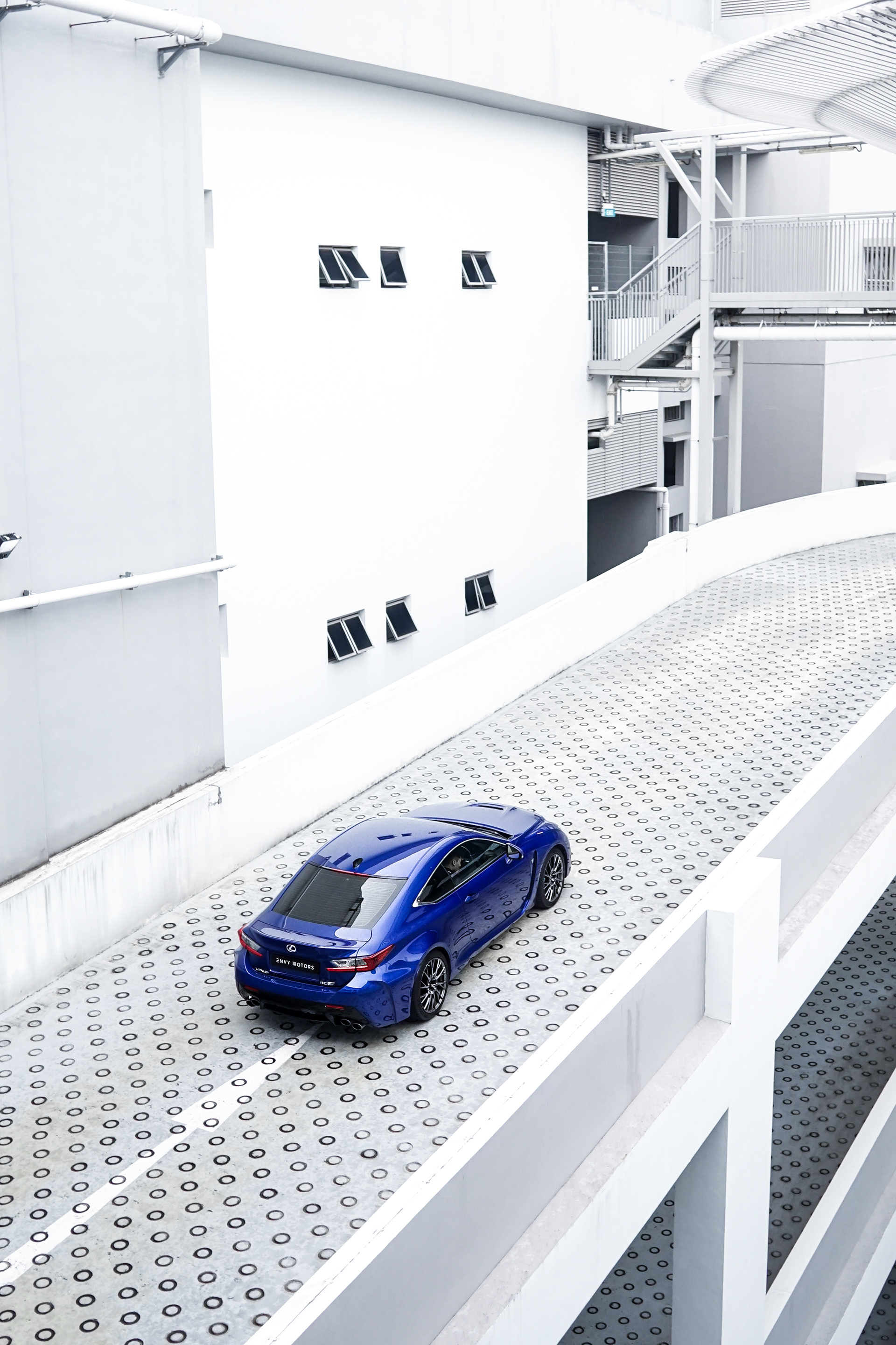 LEXUS RCF COUPE