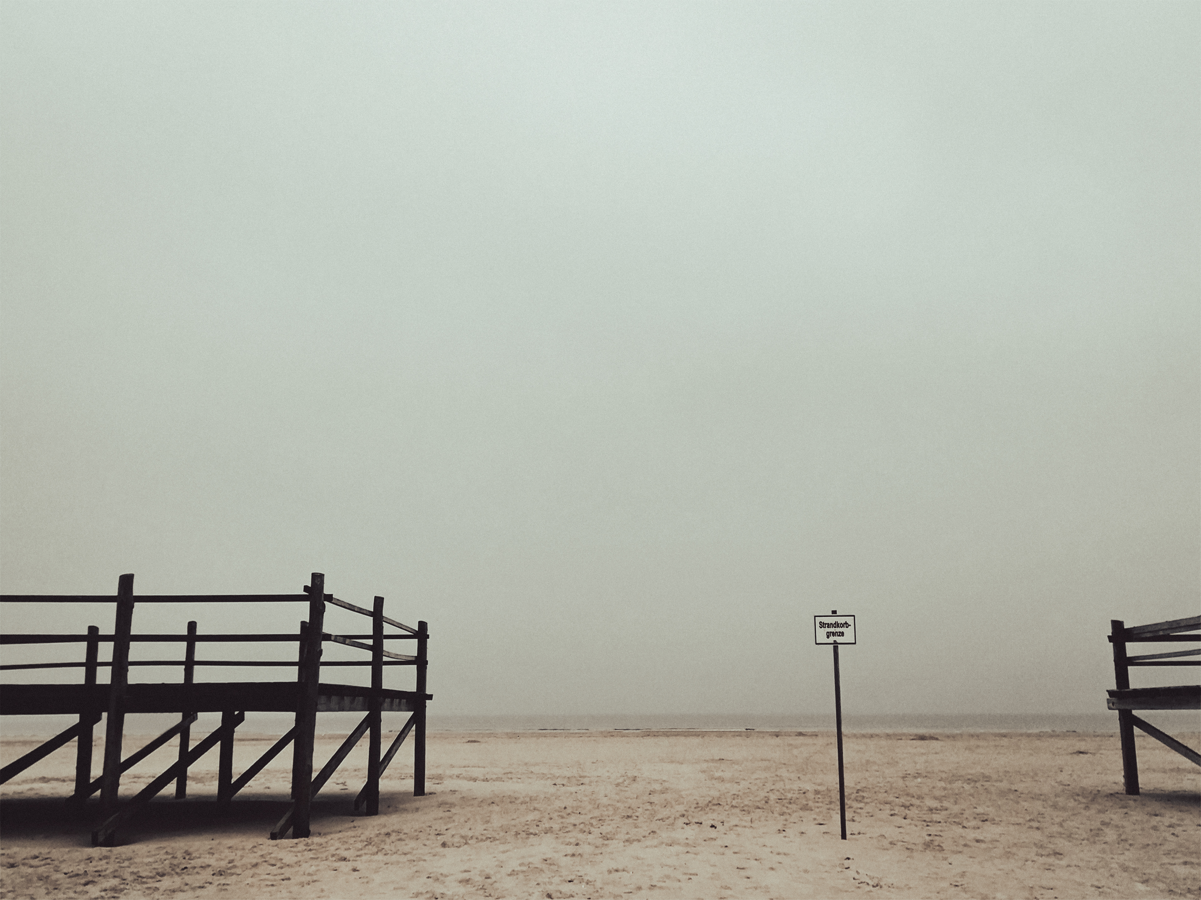 "Beach Chair Border"