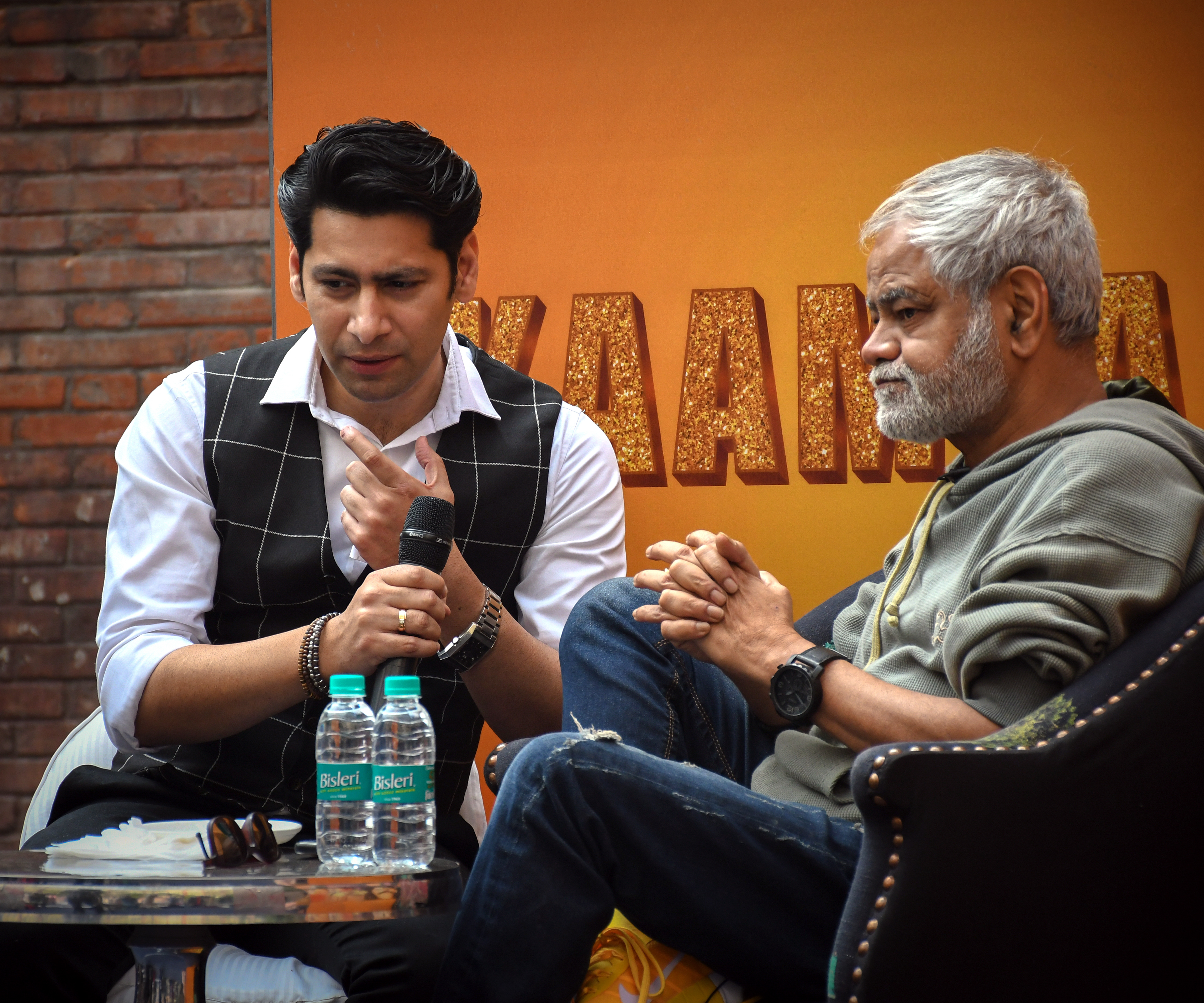 Interview with renowned Bollywood Actor Sanjay Mishra for his movie Kaamyaab