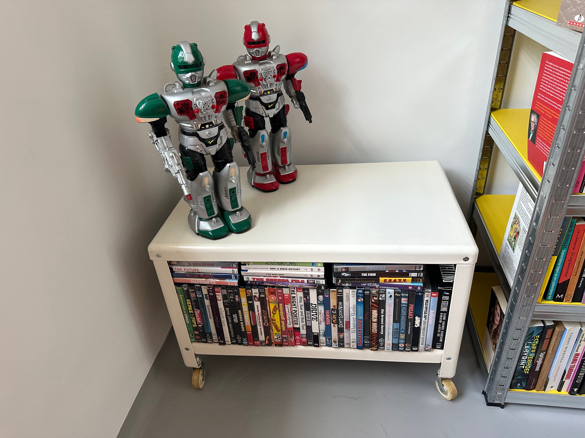 CULT DVD'S GUARDED BY ROBOTS
