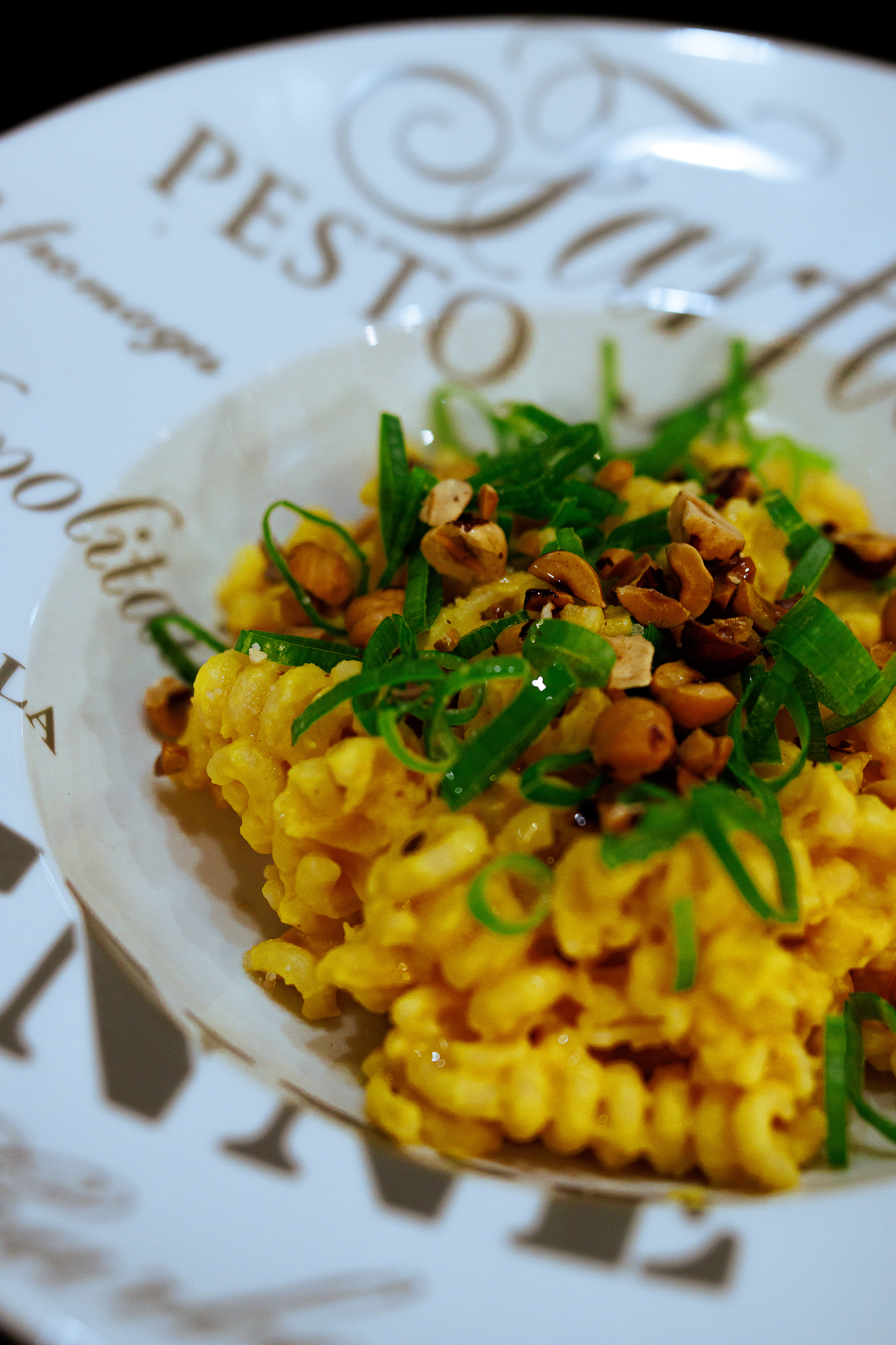 Pasta Butternut, Noisettes et Cébettes