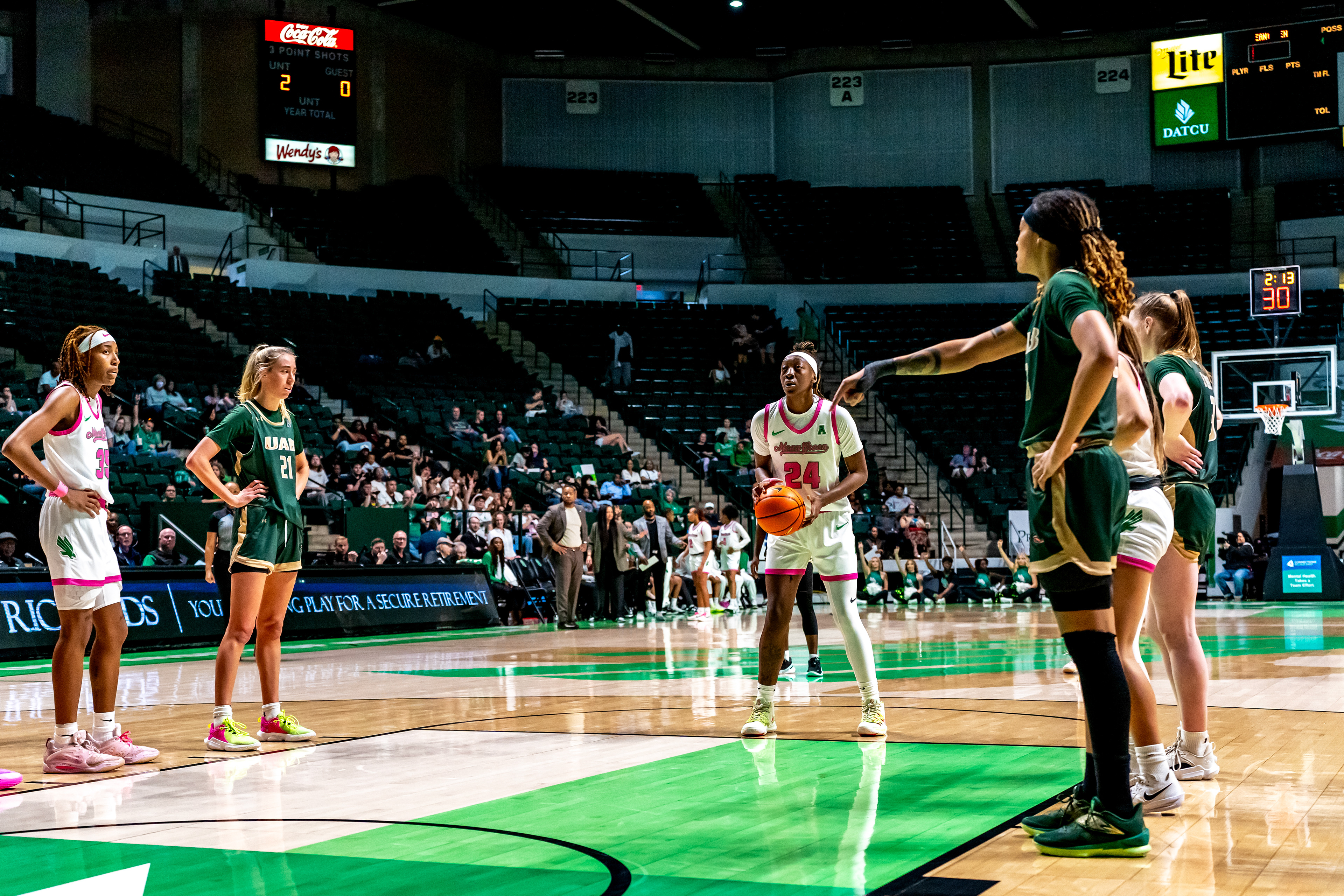 Senior forward Tommisha Lampkin attempts a free throw during the game against UAB at The Super Pit.