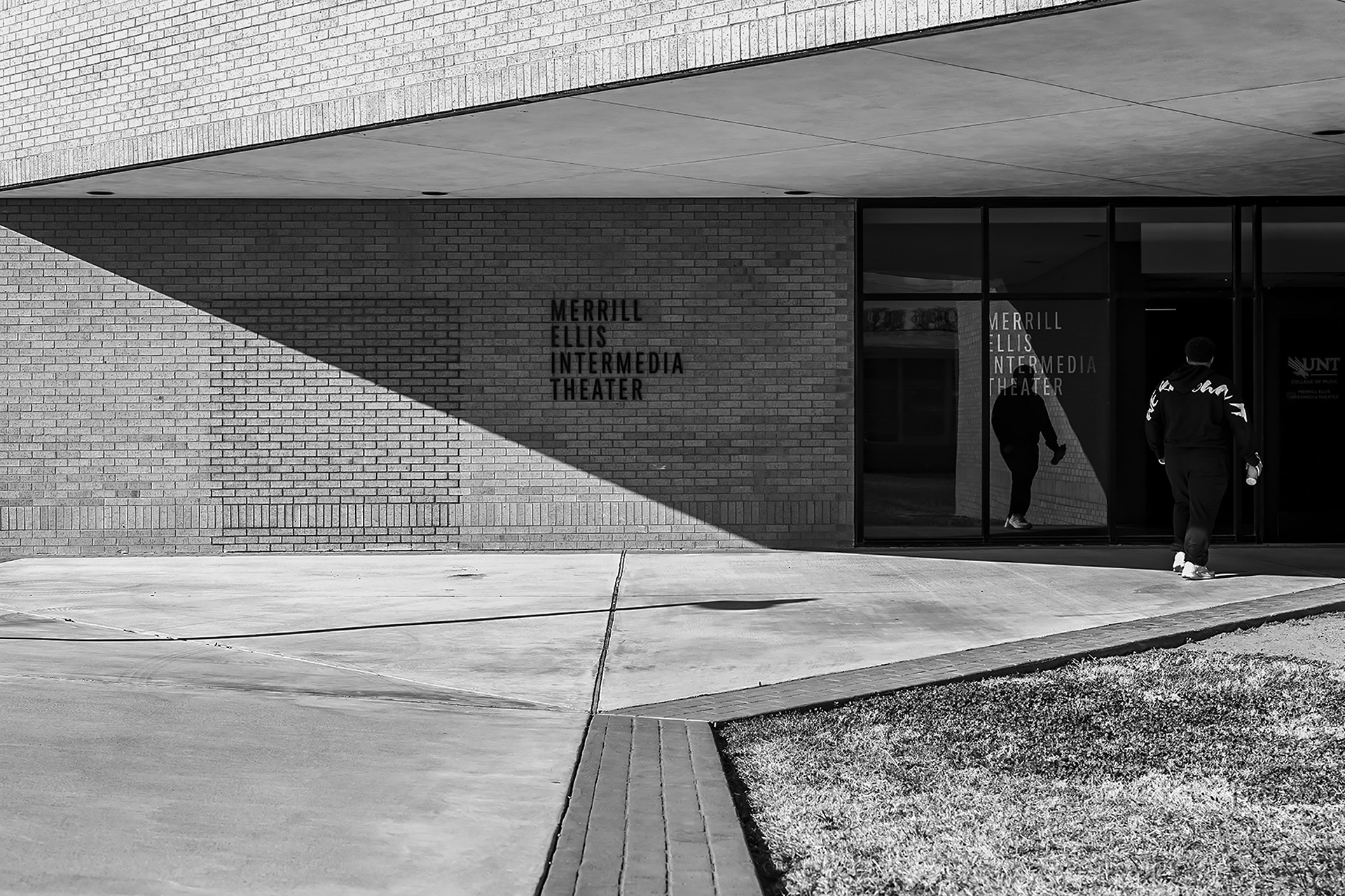 Andre Williams walks to class at the Merrill Ellis Intermedia Theater in Denton, TX, on March 4, 2025.