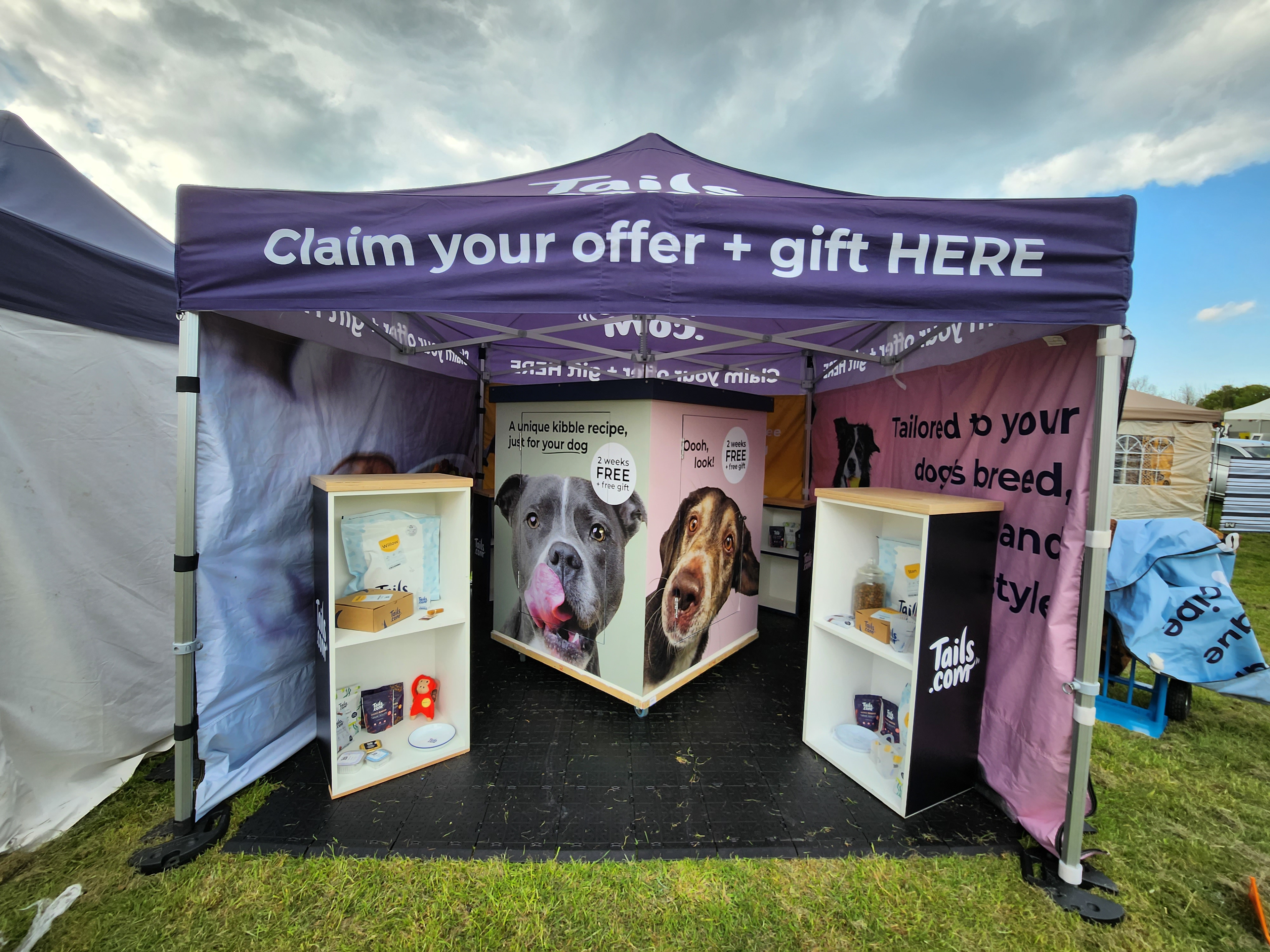 Visual of the Tails.com 3x3 Pitch and Complete Stand Design Used for Outdoor Events