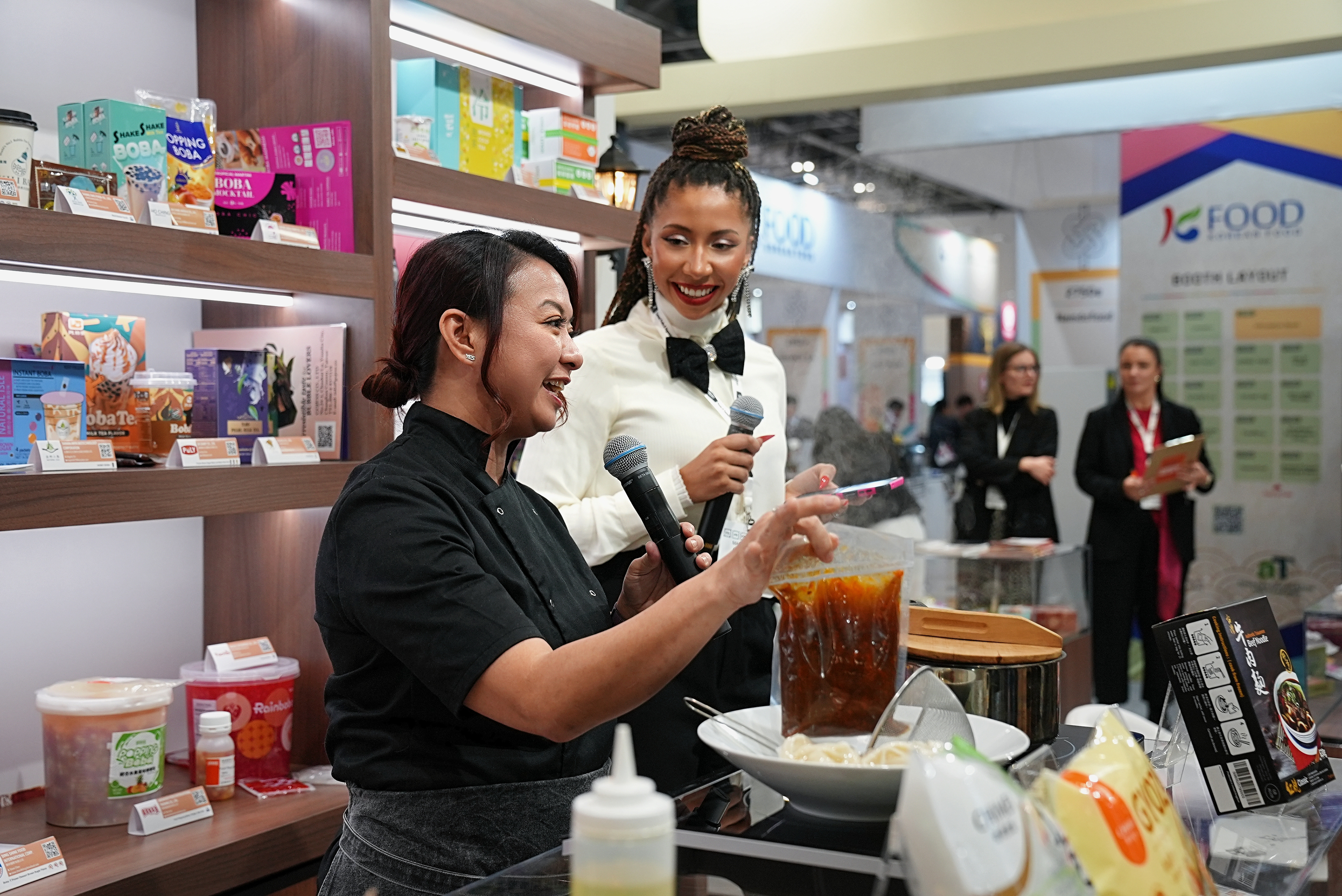 Chef Tiffany Chang Preparing Han Dian's Taiwanese Beef Noodle Soup