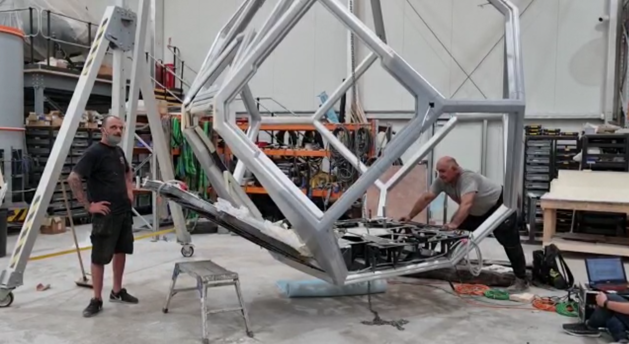 Escape pod fabrication 3