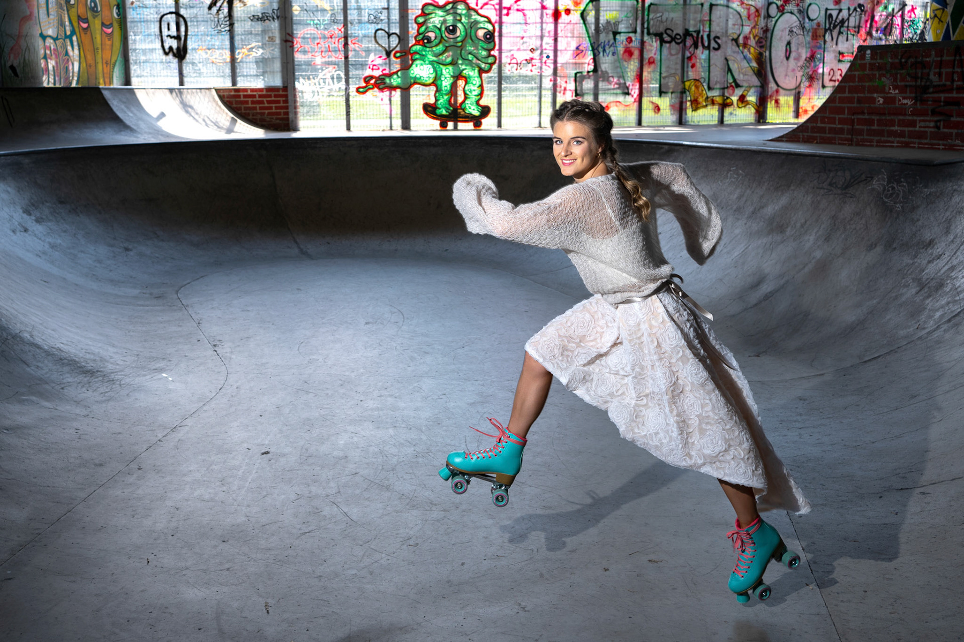 "Skater Bride" @Yvonne Habichler, Sarah Munz Brautmode, Model: Sarah