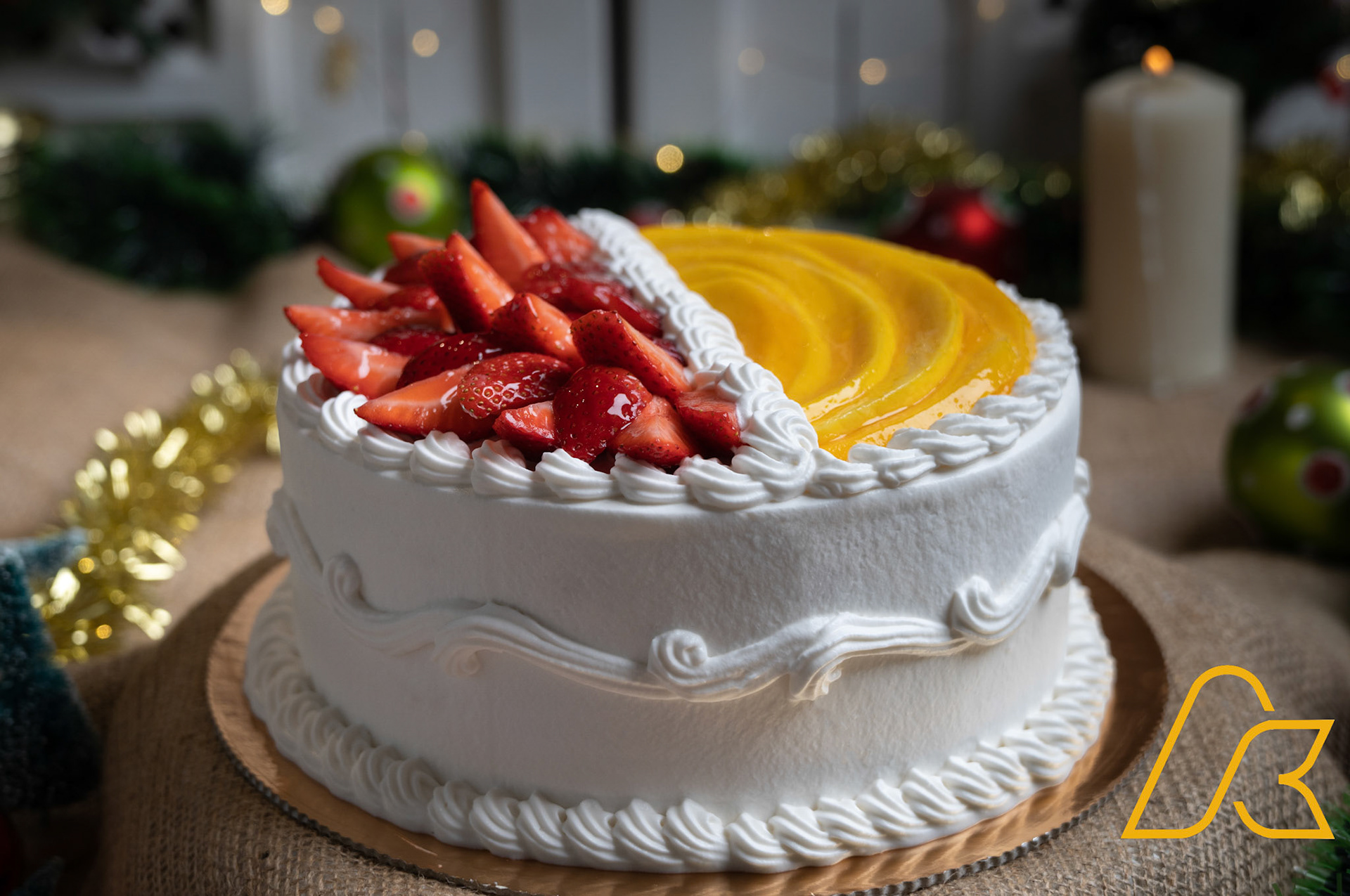 ANGELINAKYRIA MANGO AND STRAWBERRY