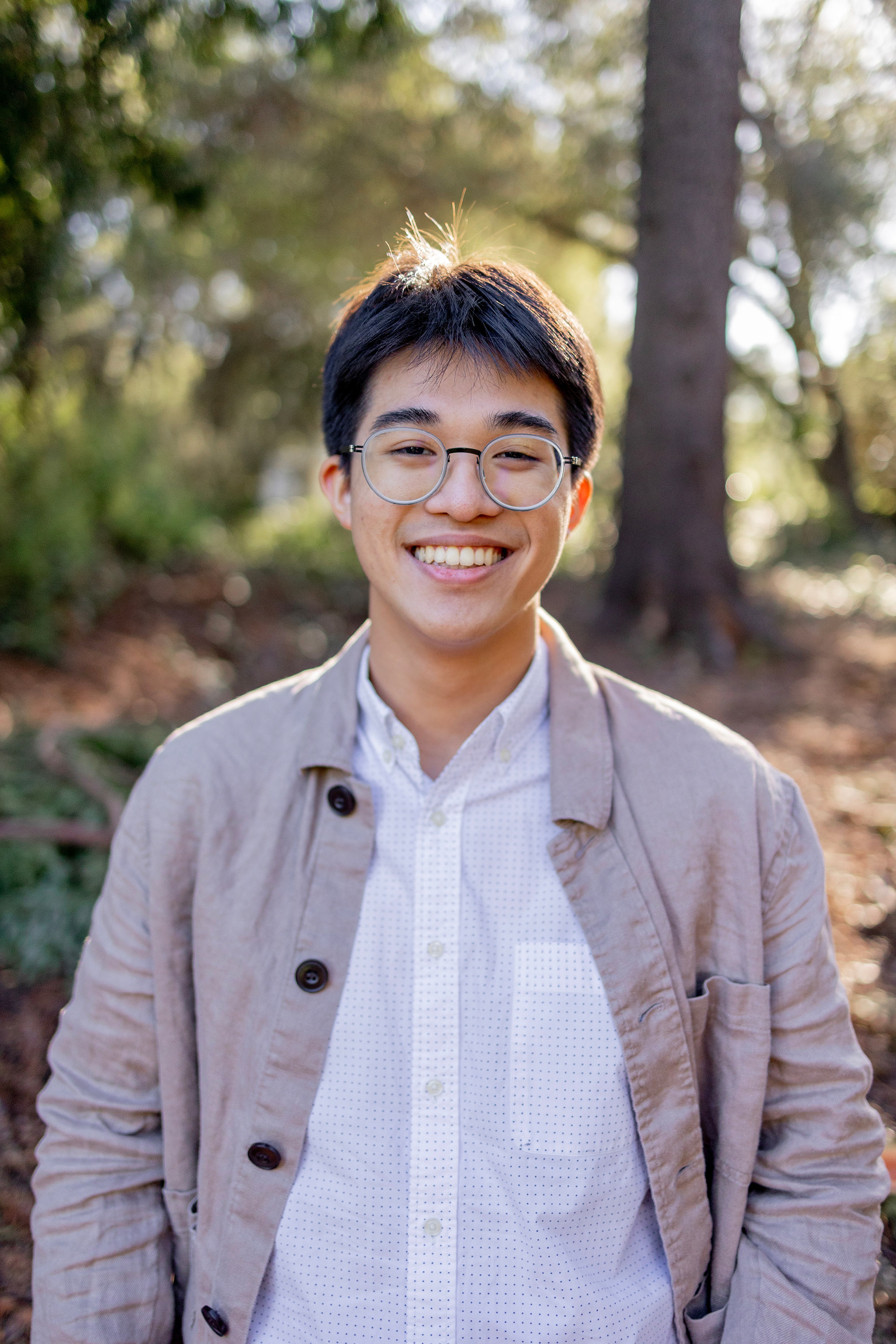 Bhu Kongtaveelert is a sophomore at Stanford studying computer science and minoring in interdisciplinary art practice and environmental systems engineering, he is interested in the intersection between climate sensing, statistics and communications in the context of southeast asia. 
