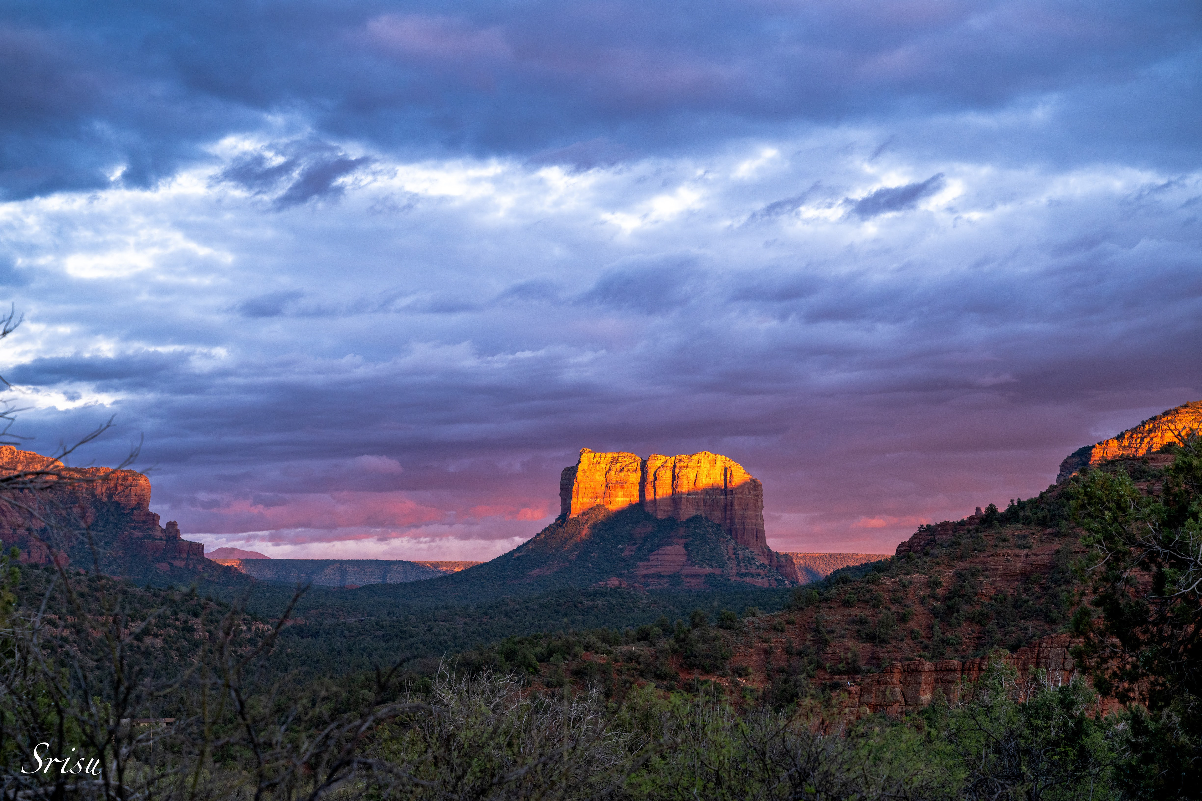 Fading light at Courthouse Butte, Sedona