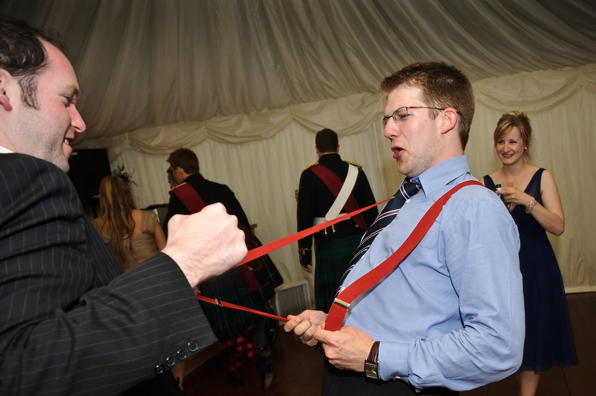 14-05-11, Glencorse House, Penicuik, Scotland. The wedding of Suzie Mortimer and Charles Grant. Photo © Simon Grosset / Q Photography