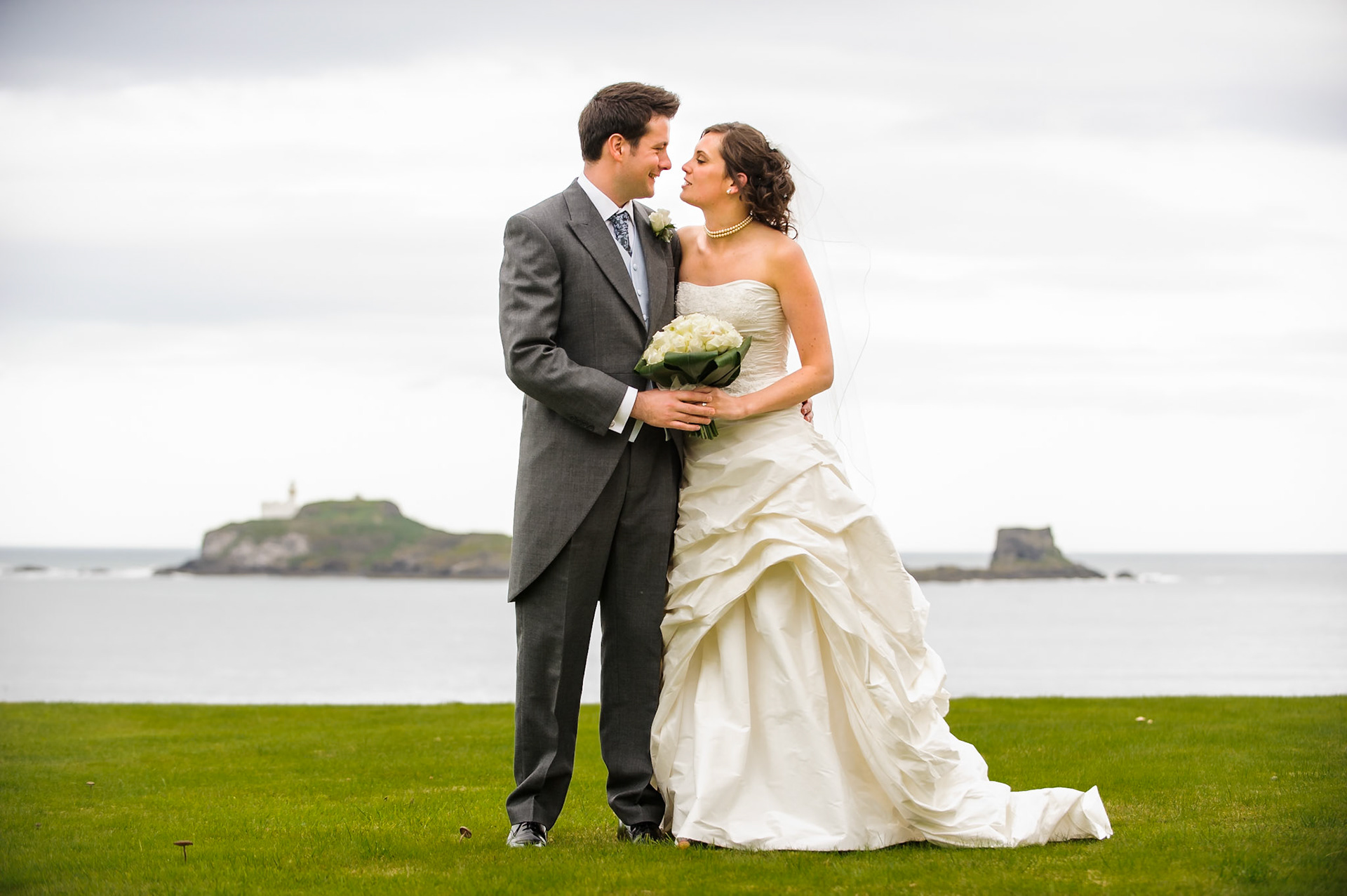 02-10-10, Archerfield, North Berwick, Scotland. The wedding of Briony Gibb and Ben Thompson at St Adrians Church, Gullane, and Marine Villa, Archerfield. Photo © Simon Grosset/Q Photography