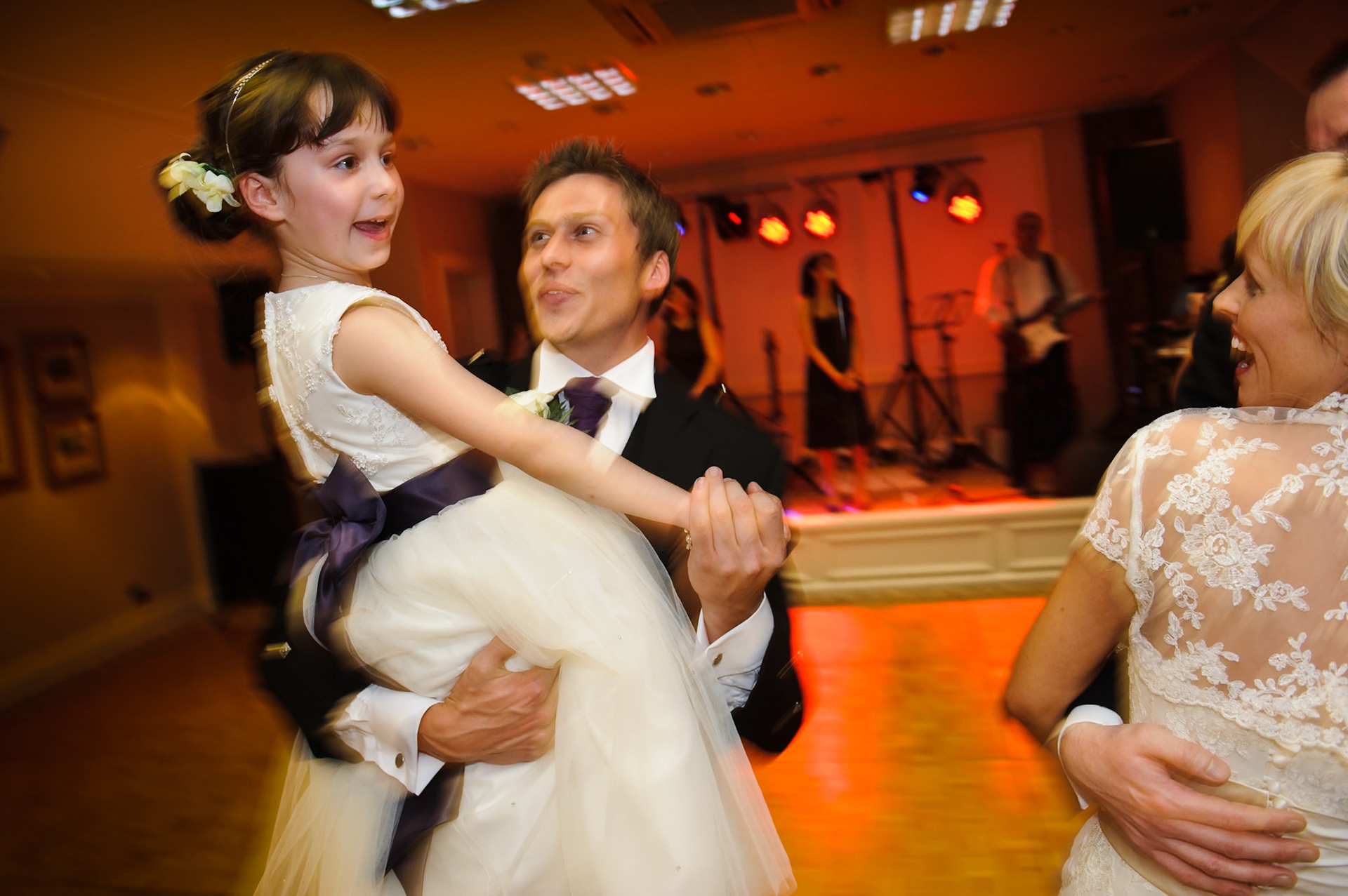 16-10-10, Crief, Perthshire, Scotland. The wedding of Rachel Fyfe and Calum Peebles at the Crief Hydro. Photo © Simon Grosset / Q Photography