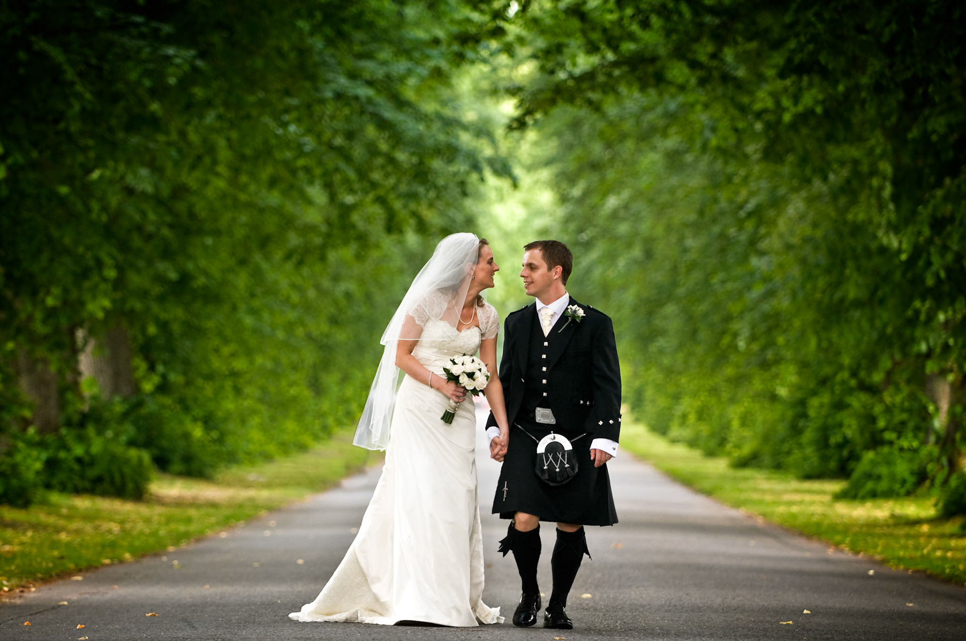 26-07-08, Blair Castle, Blair Atholl, Scotland, UK. The wedding of Shauna and Mark Chalmers. Photo © Simon Grosset
