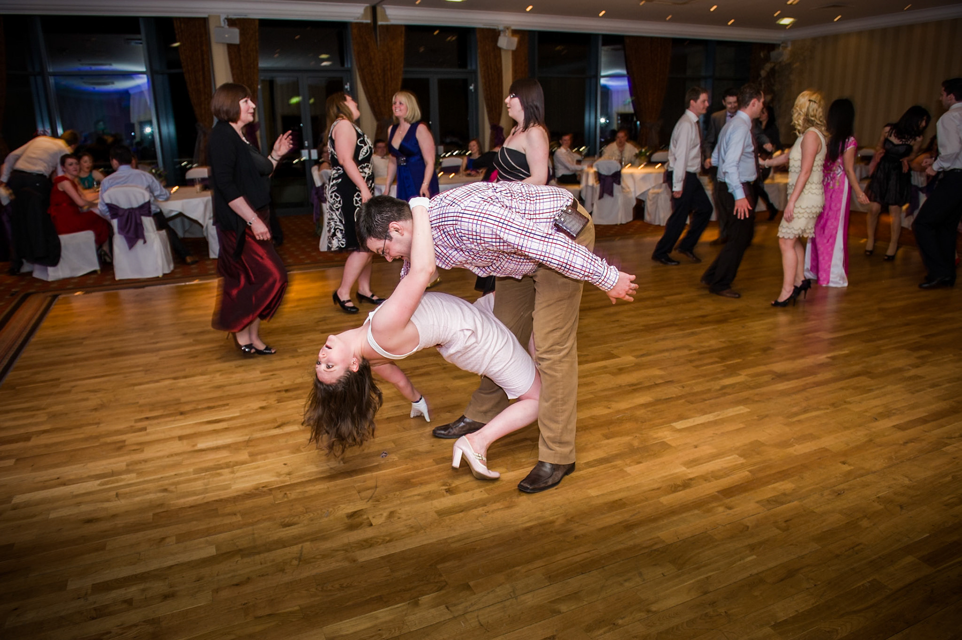 27-03-10 Prestonkirk church and the Marine Hotel, North Berwick, Scotland, UK. The wedding of Rachel and Andy Hudson. Photo © Simon Grosset