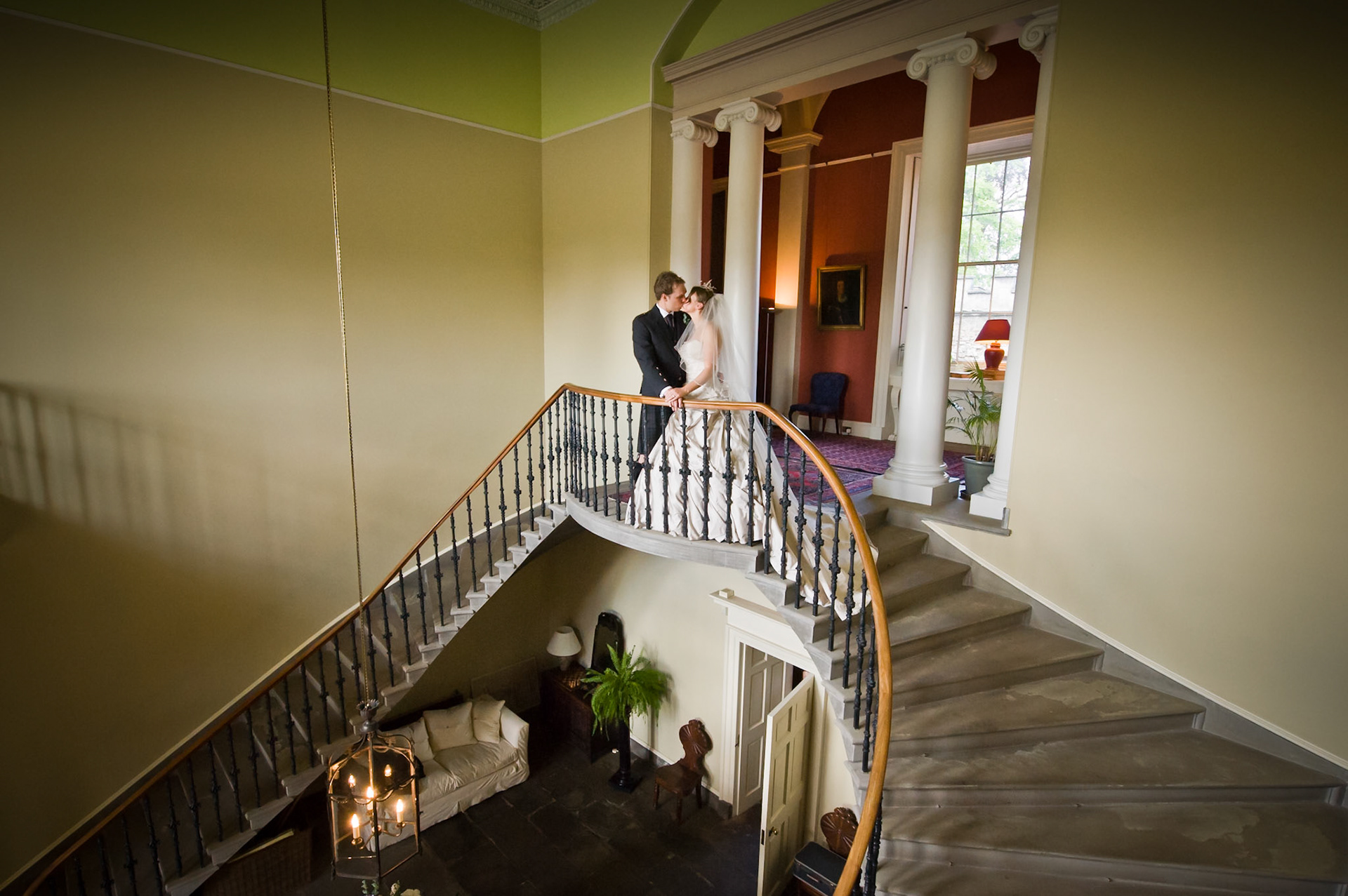 22-05-10 Wedderburn Castle, Duns, Scotland, UK. The wedding of Gemma Glaves and James Robinson. Photo © Simon Grosset